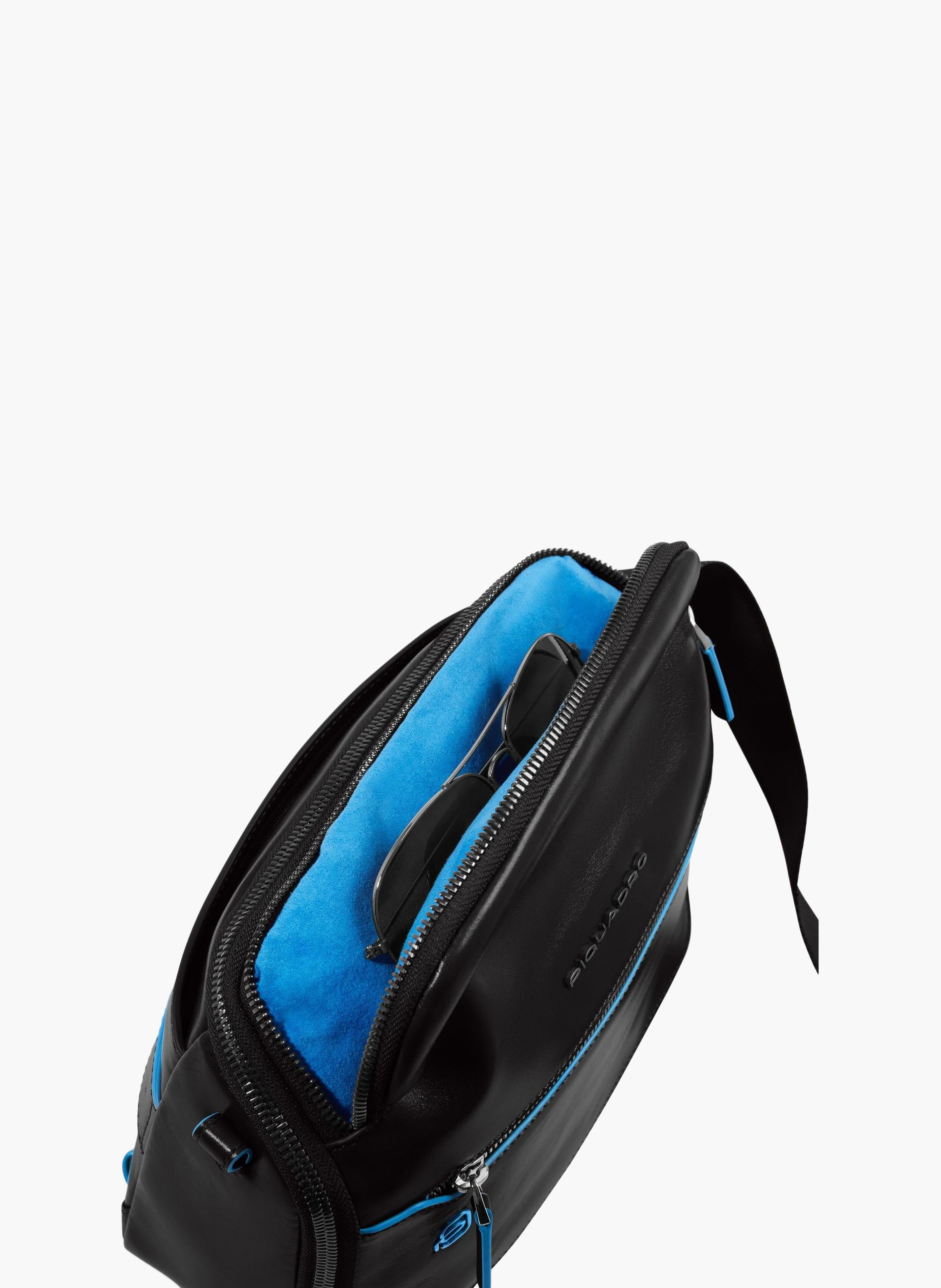 Sac bandoulière homme personnalisable PIQUADRO Noir
