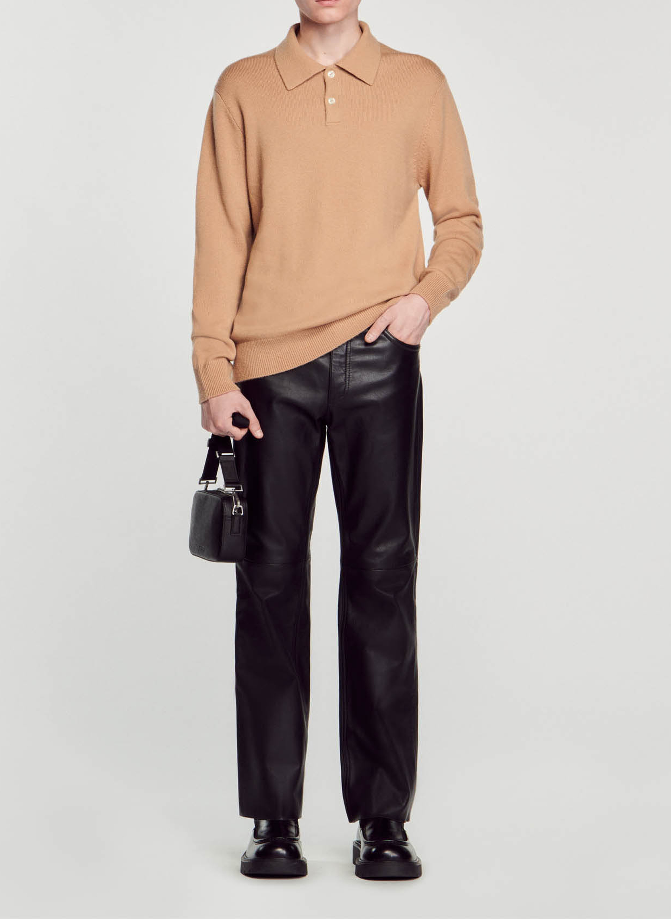 Sac bandoulière en cuir recyclé minibag hook SANDRO Noir