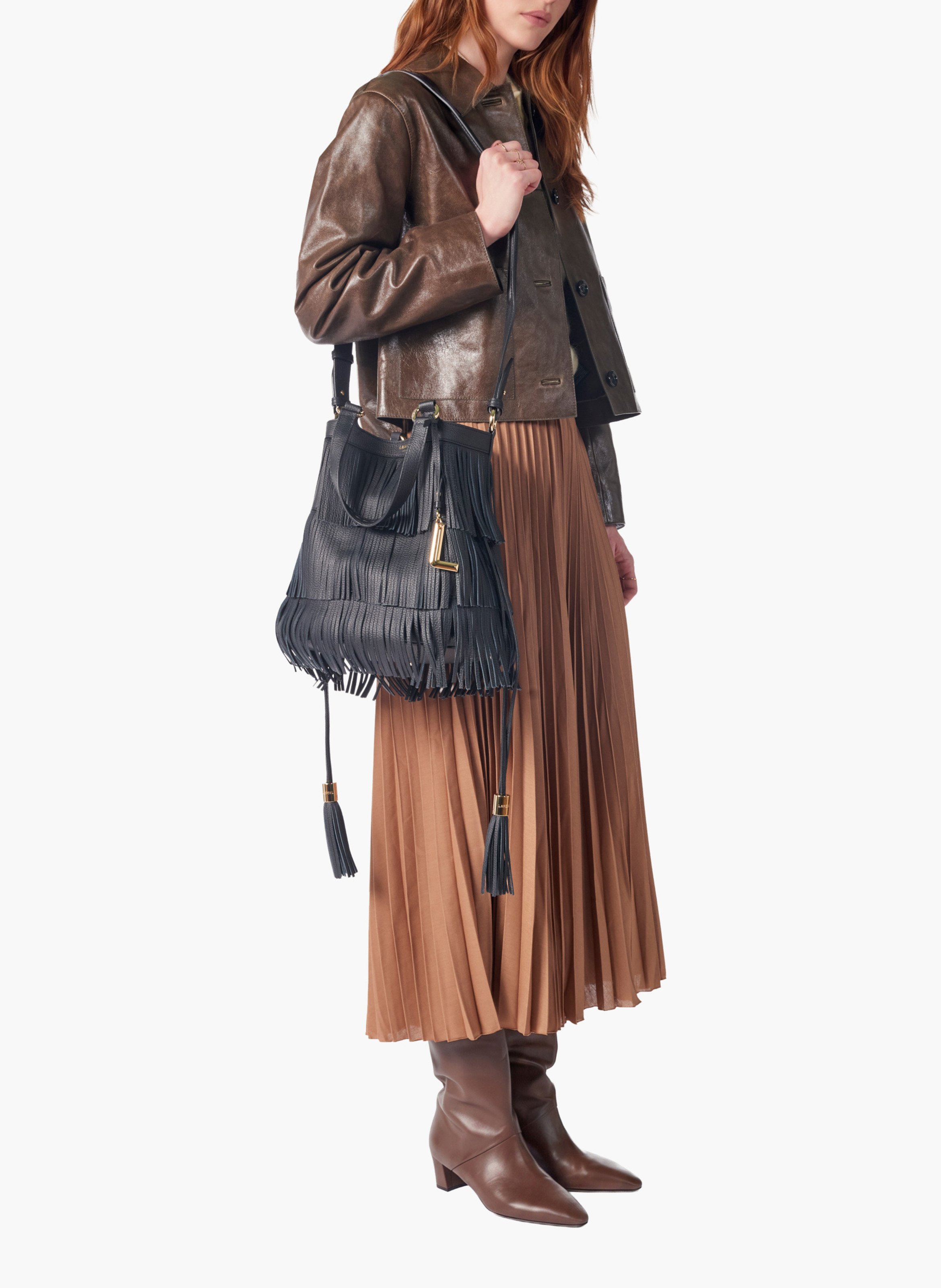 Sac seau premier flirt de lancel en animation 150y franges : cuir de vachette graine LANCEL Noir