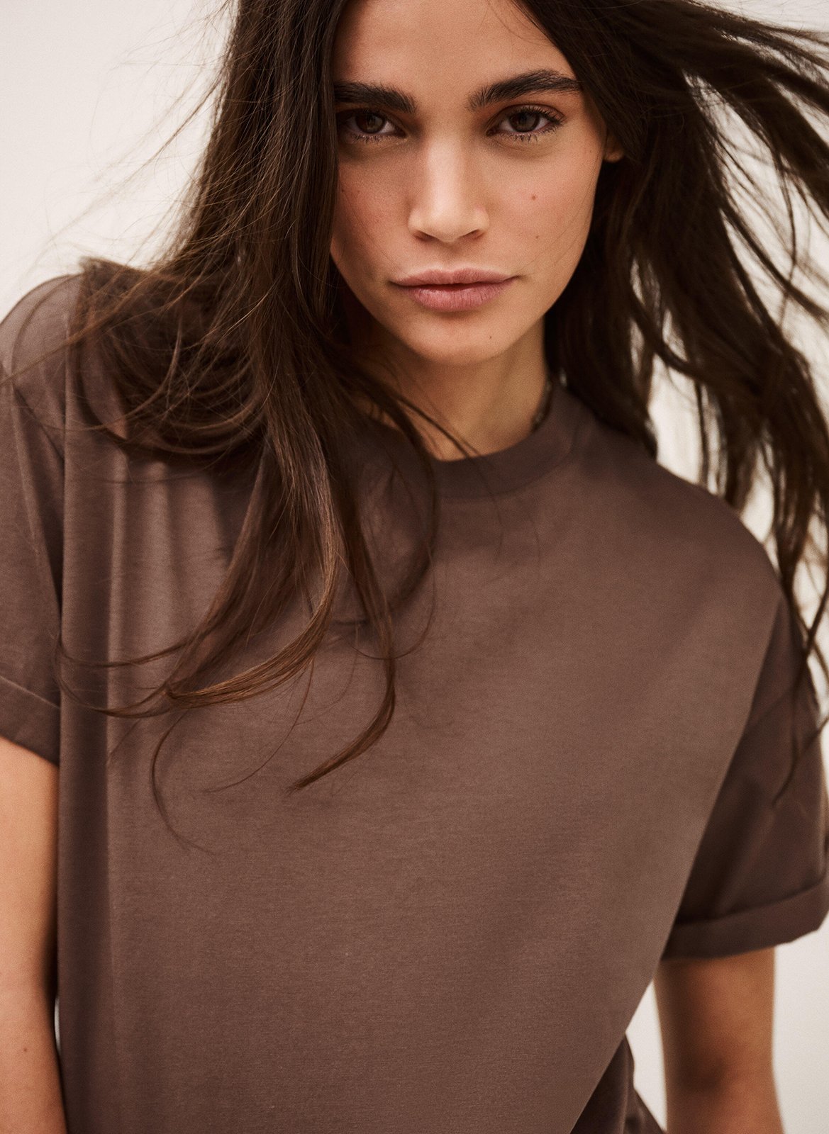 Rechte T-shirt met ronde hals van katoen Rosie BA&SH Beige