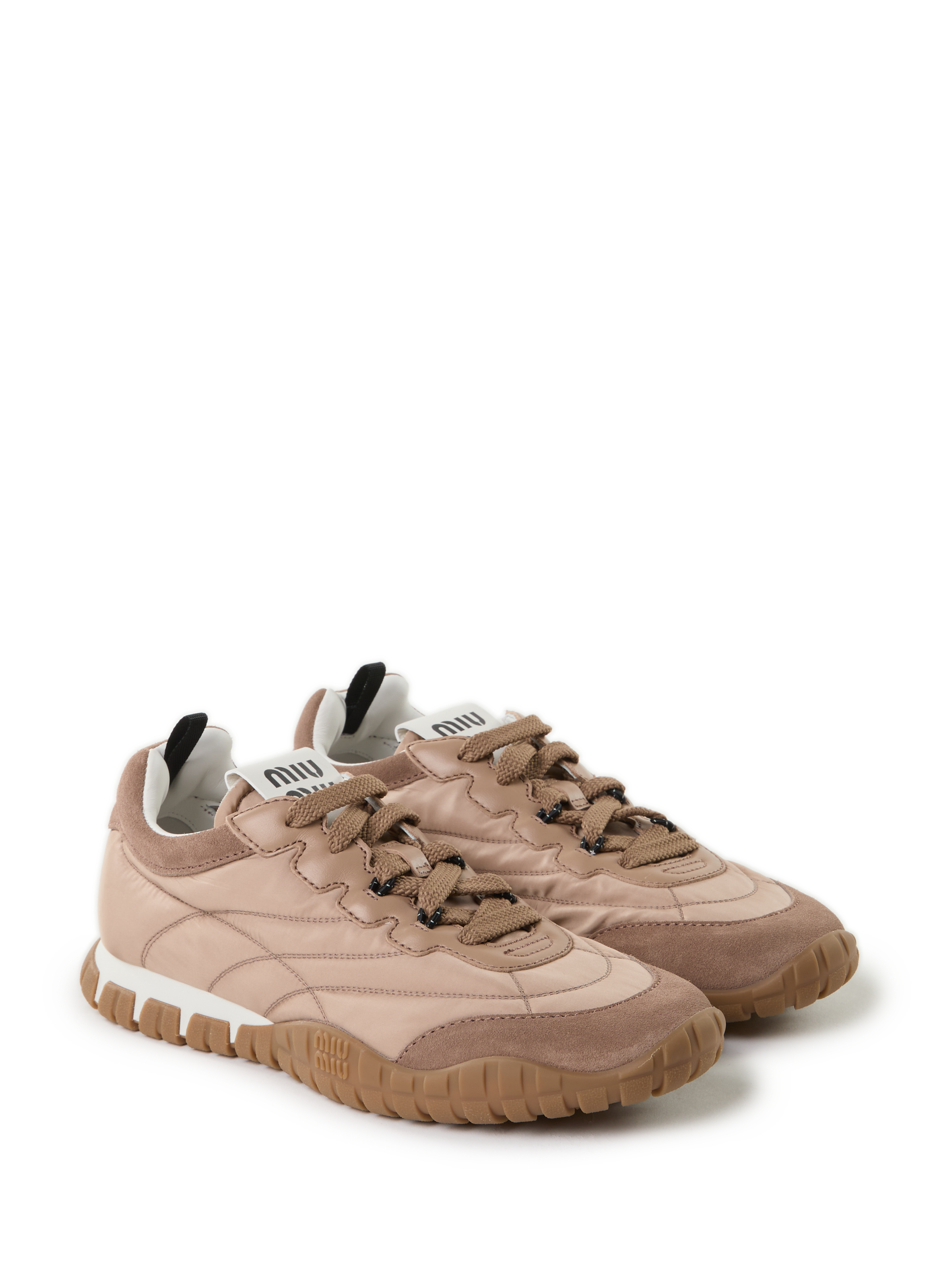 Baskets Tyre en tissu technique et cuir MIU MIU Marron