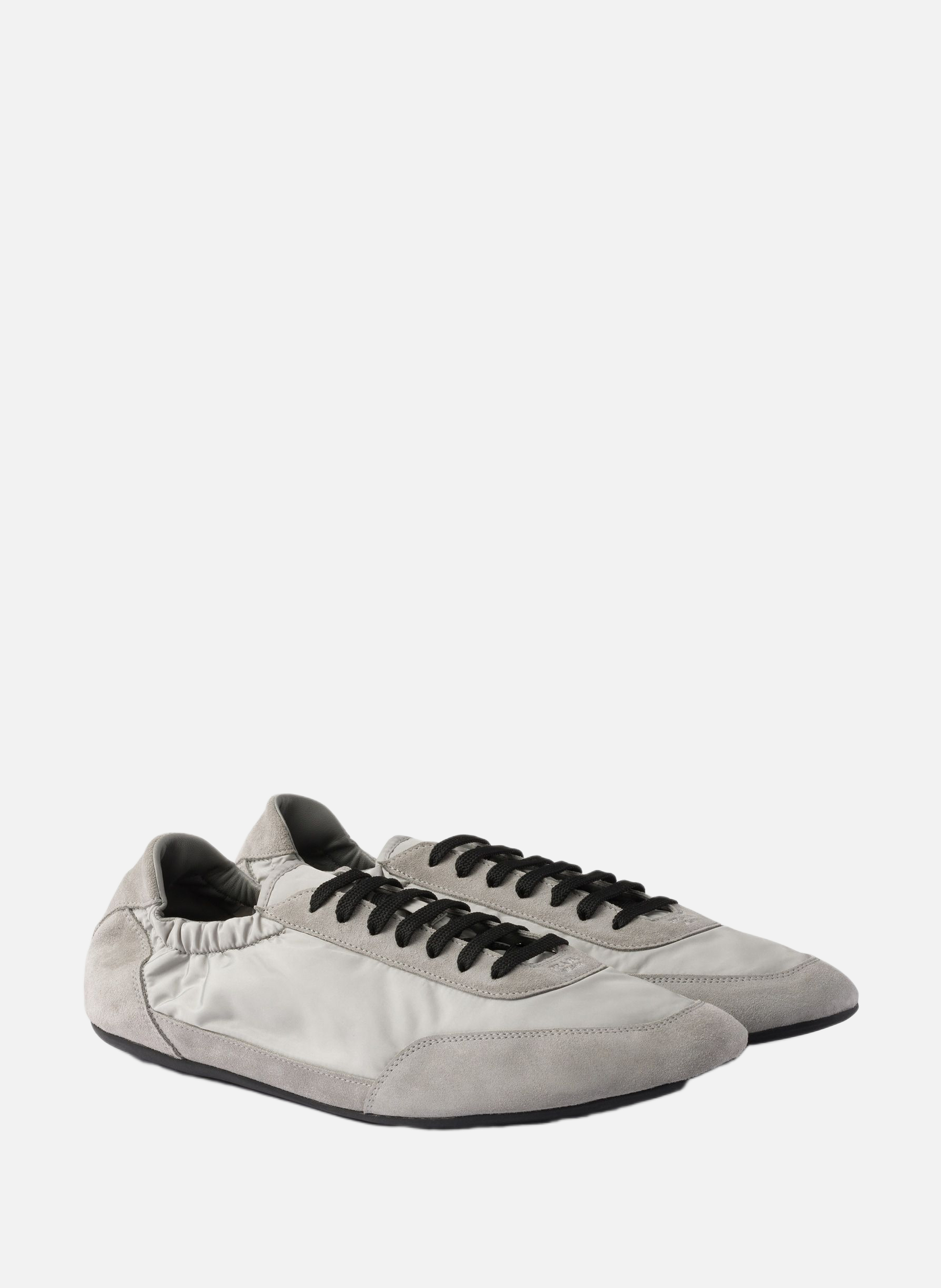 Sneakers élastiques collapse en re-nylon et veau v PRADA Gris