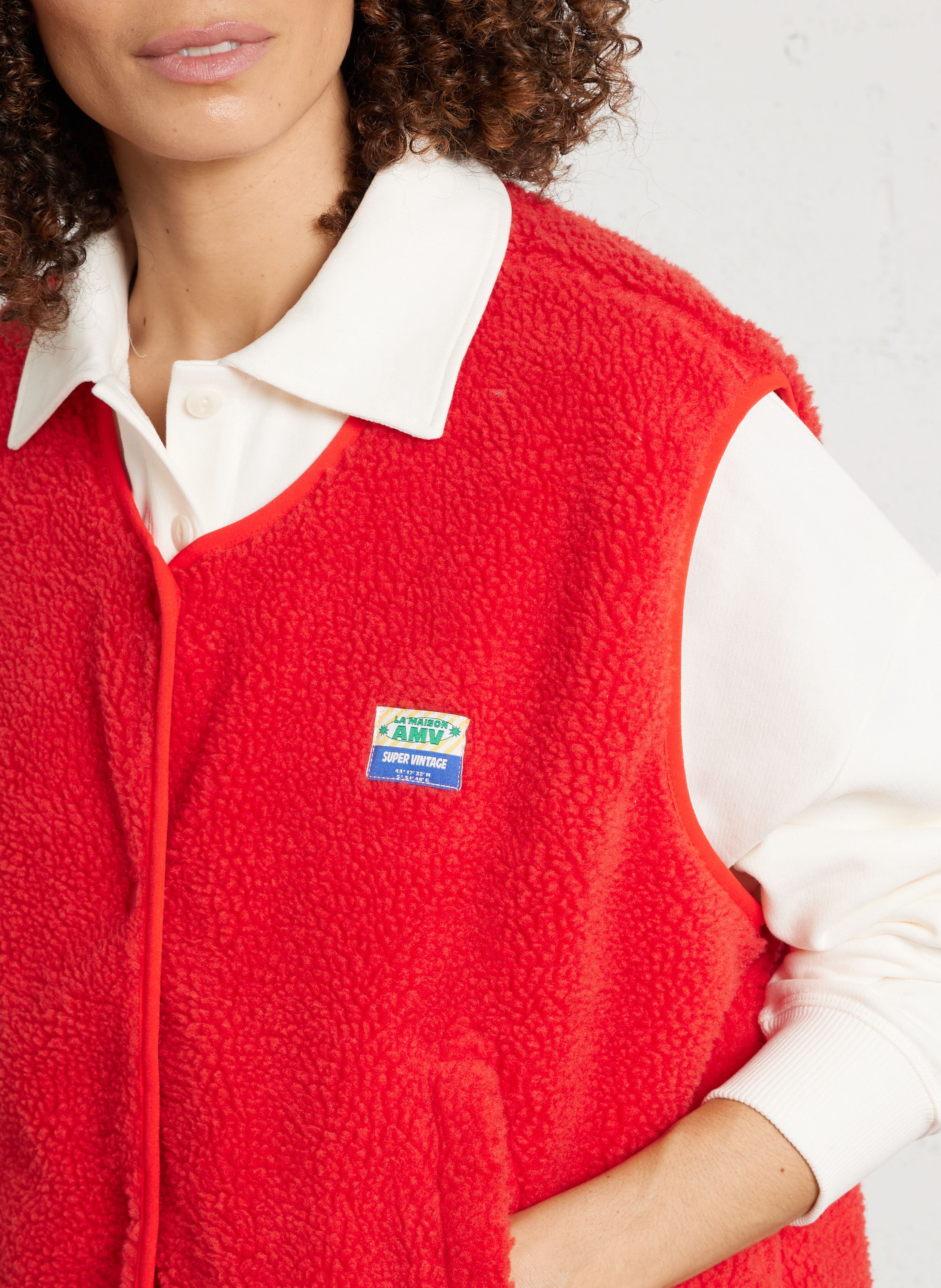 Gilet col rond molletonné sans manches hoktown Rouge