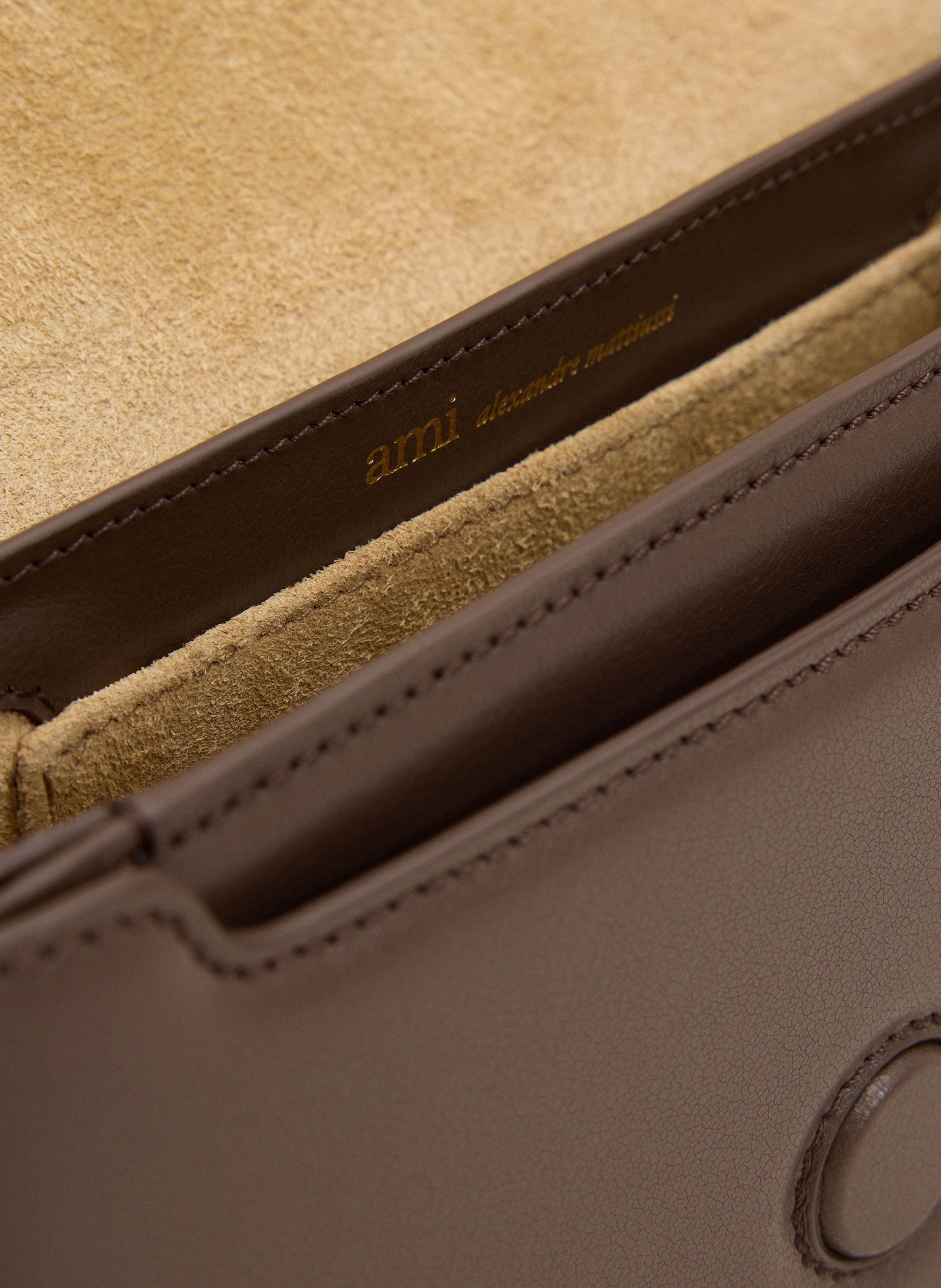 Sac porté épaule paris paris unisexe en cuir de vachette AMI PARIS Marron