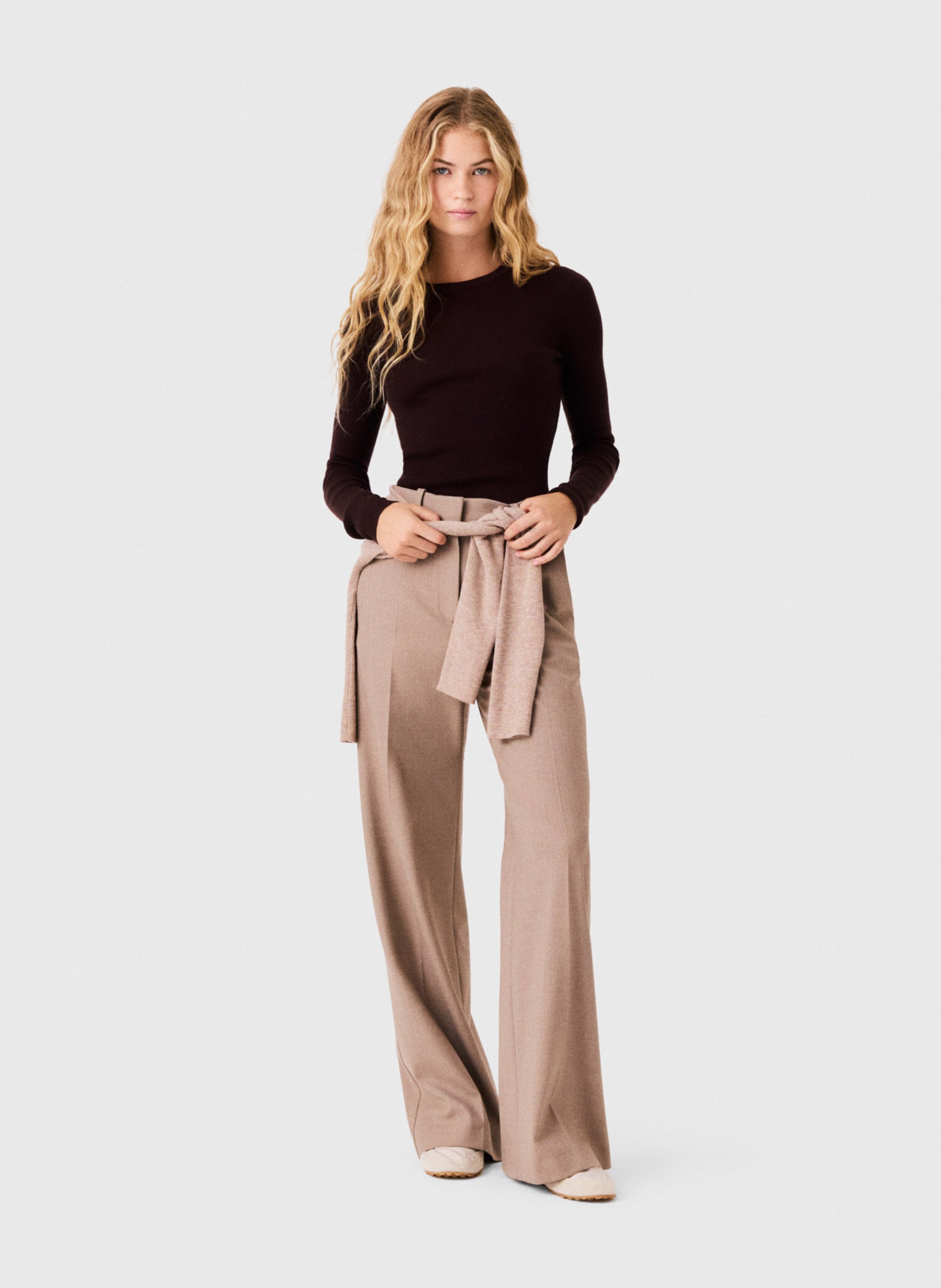 Pull moulant en laine et soie MAJE Marron
