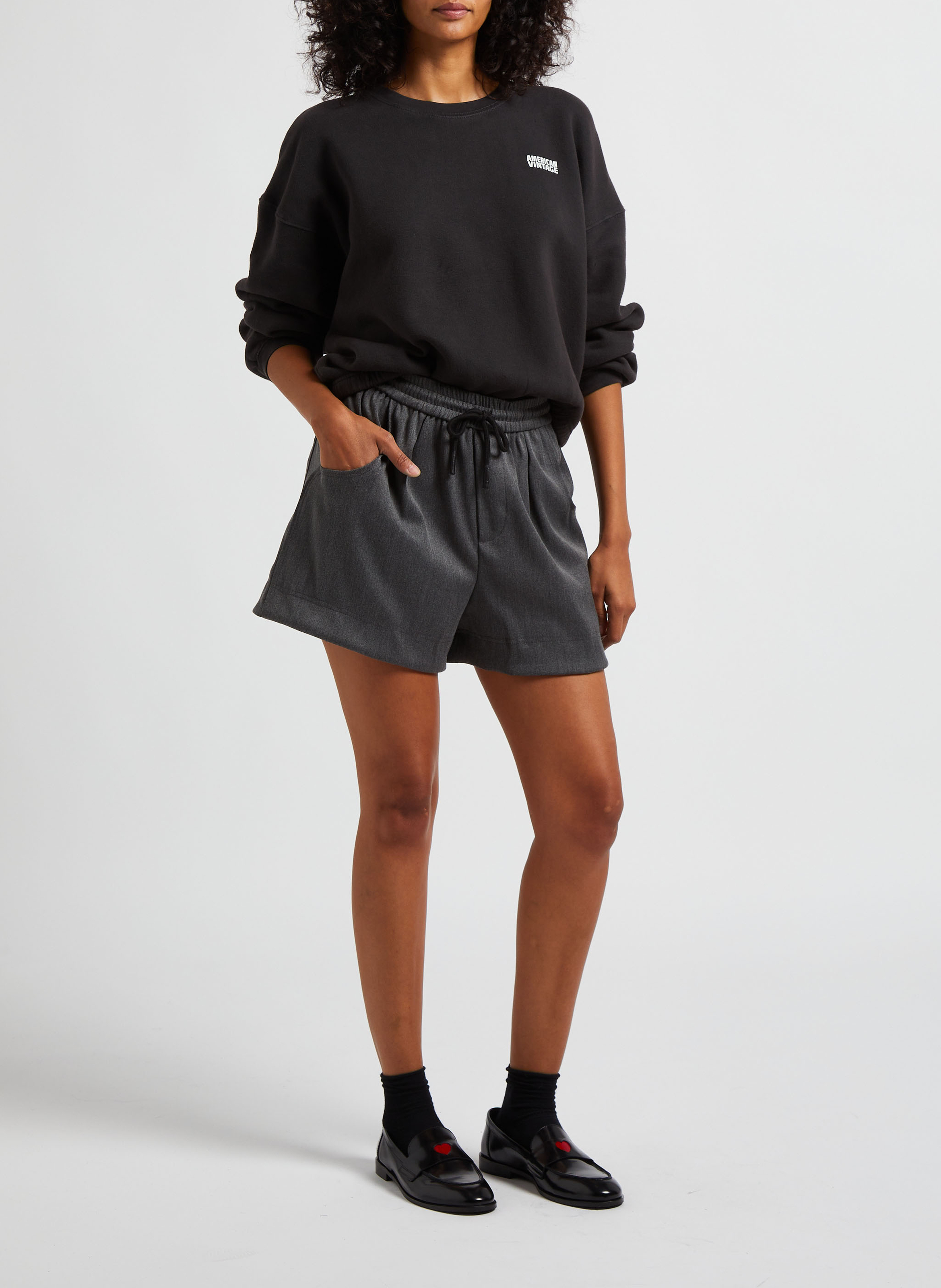 Sweat court col rond en coton mélangé izubird AMERICAN VINTAGE Noir