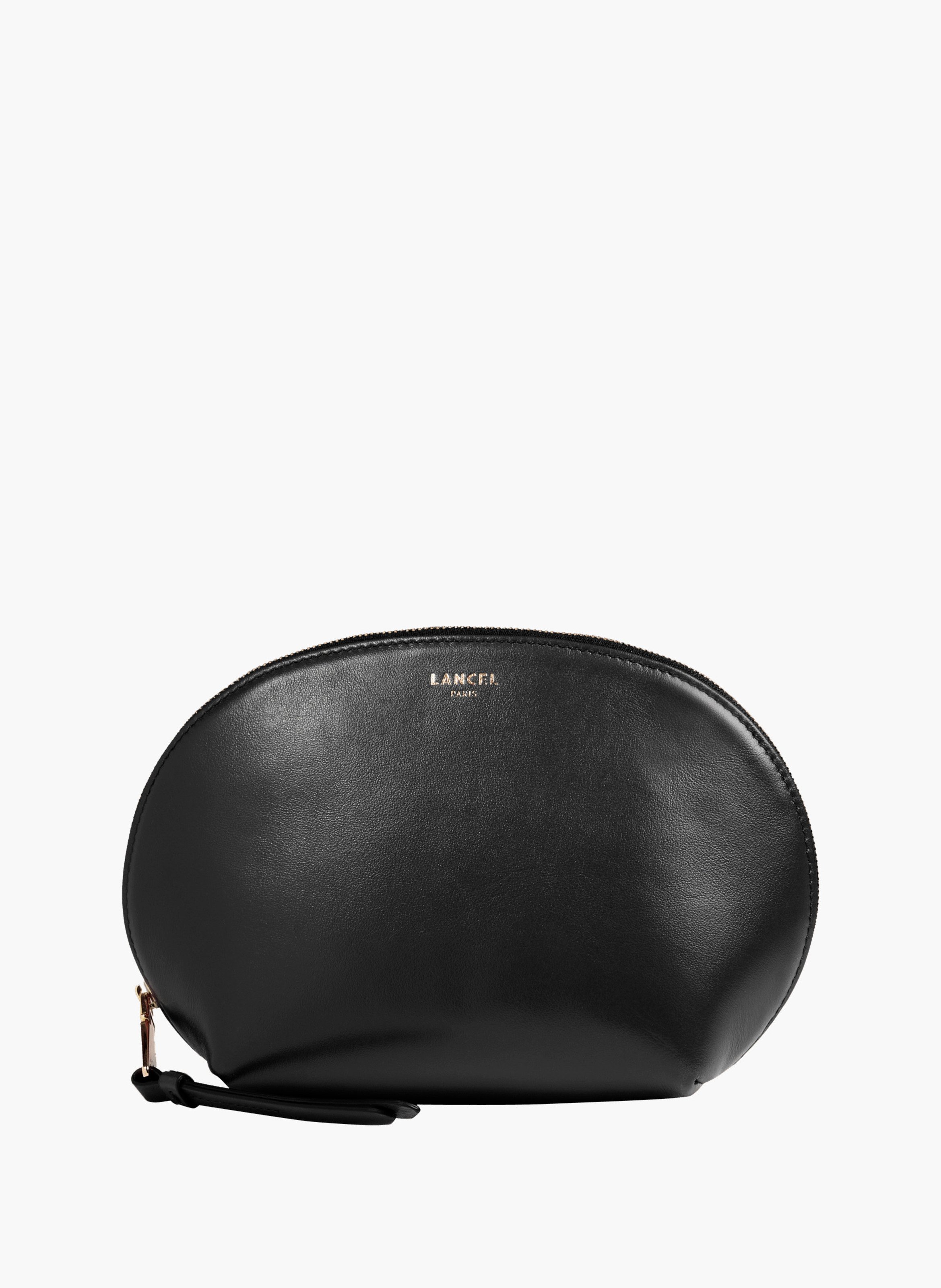 Cosmetische etui van Lancel in leder. LANCEL Zwart