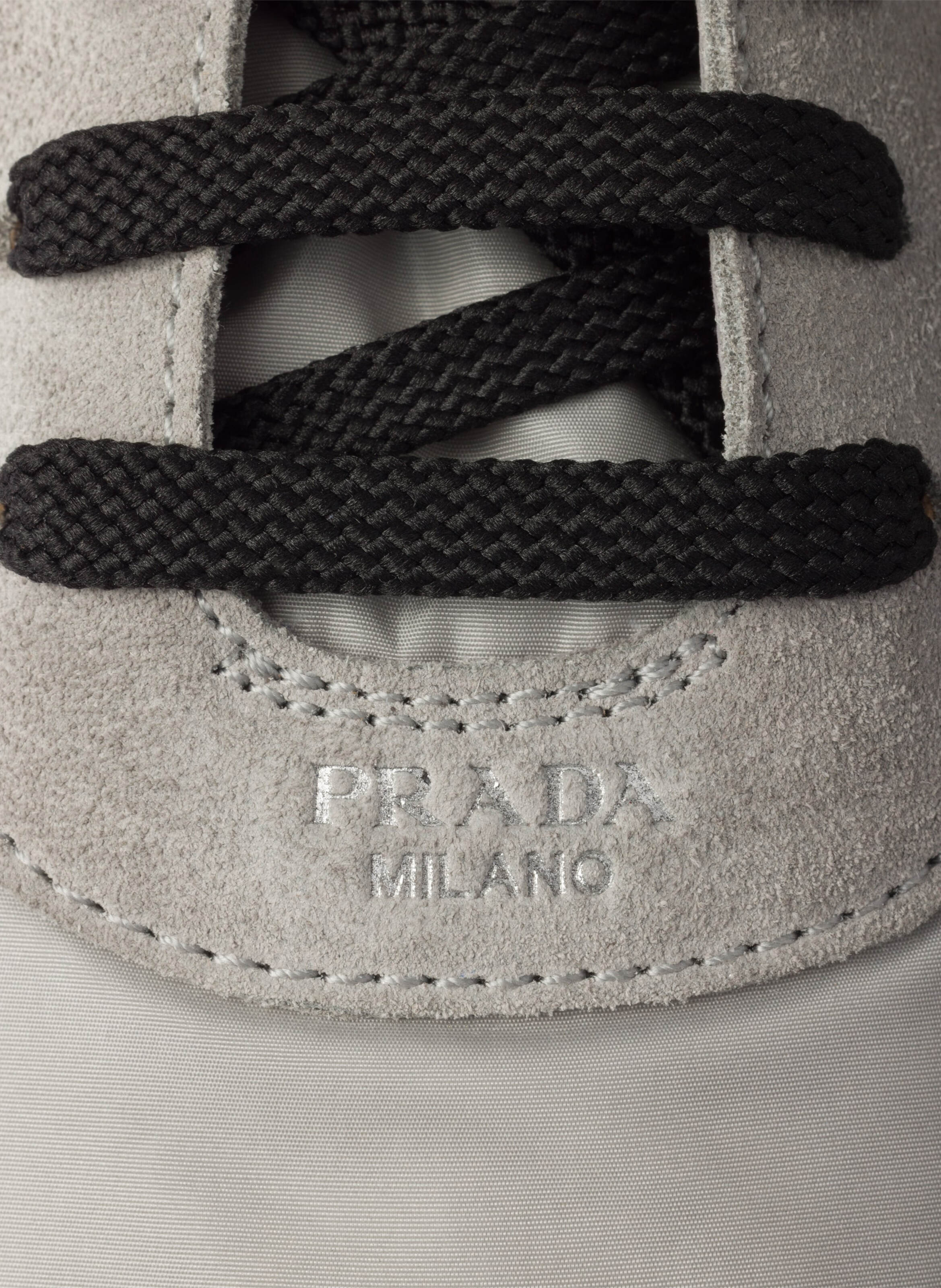 Sneakers élastiques collapse en re-nylon et veau v PRADA Gris
