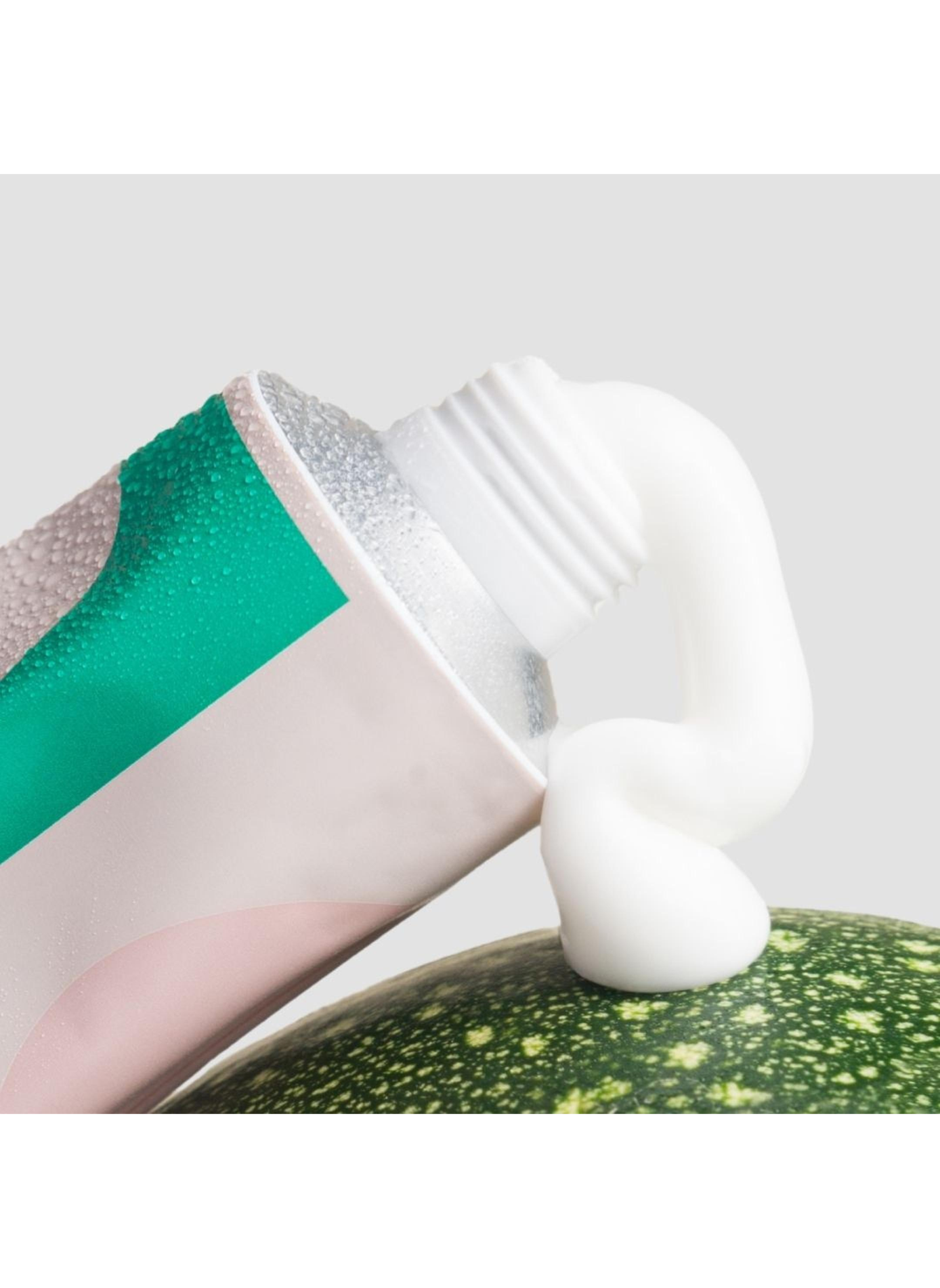 Feed OUT - Moisturising cream SKIN & OUT No color