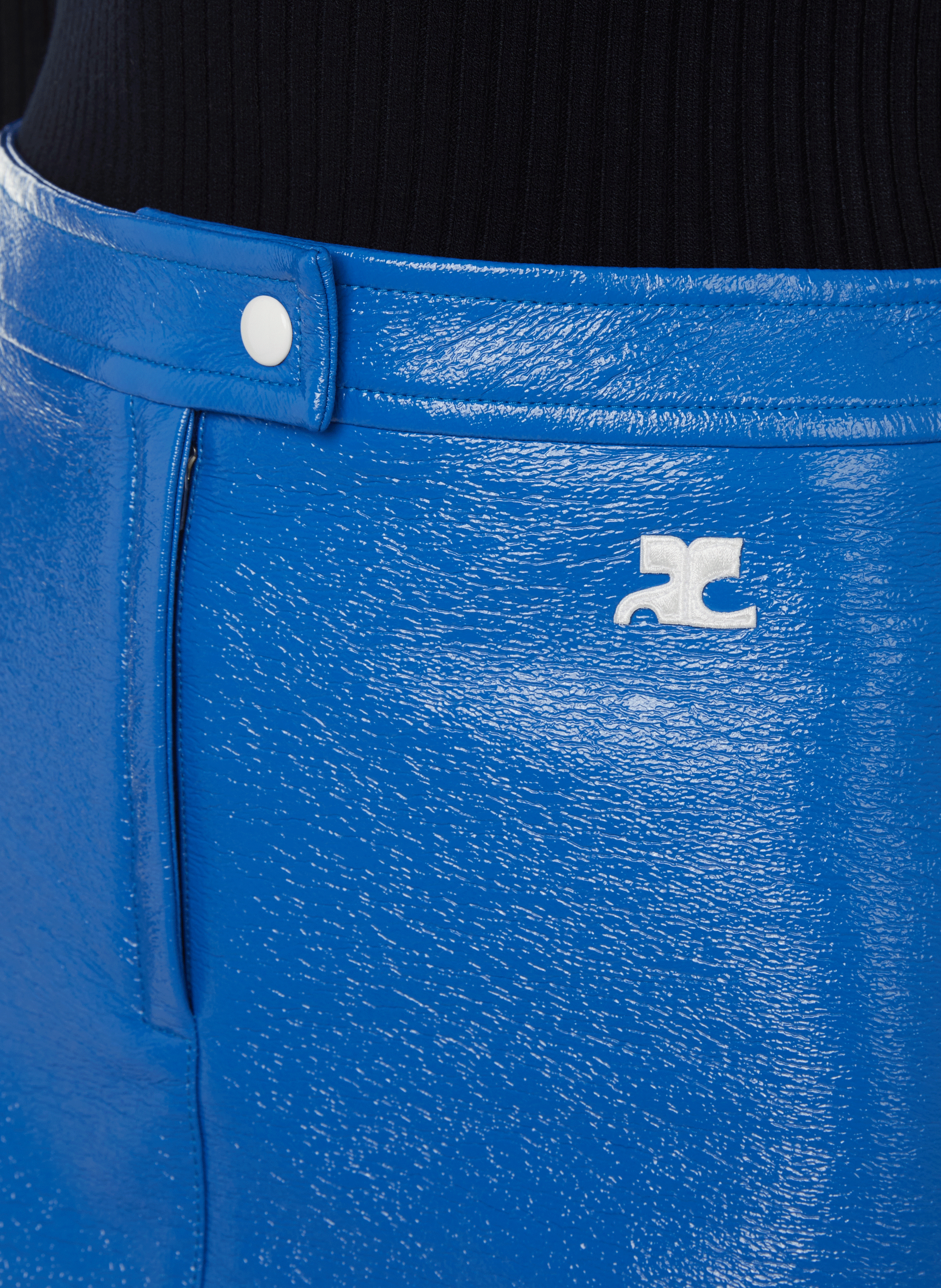 Reedition vinyl mini skirt COURRÈGES Blue
