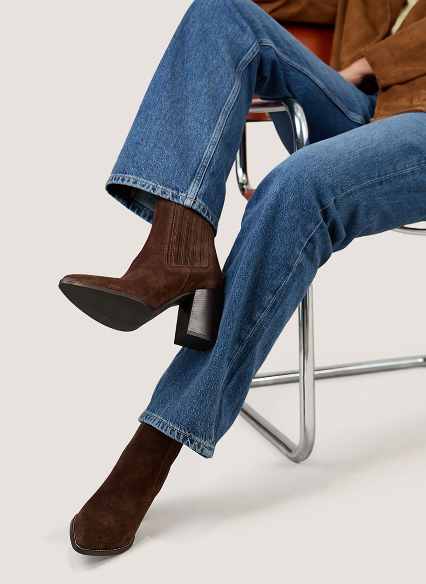 Bottines à talons en cuir velours perline JONAK Marron