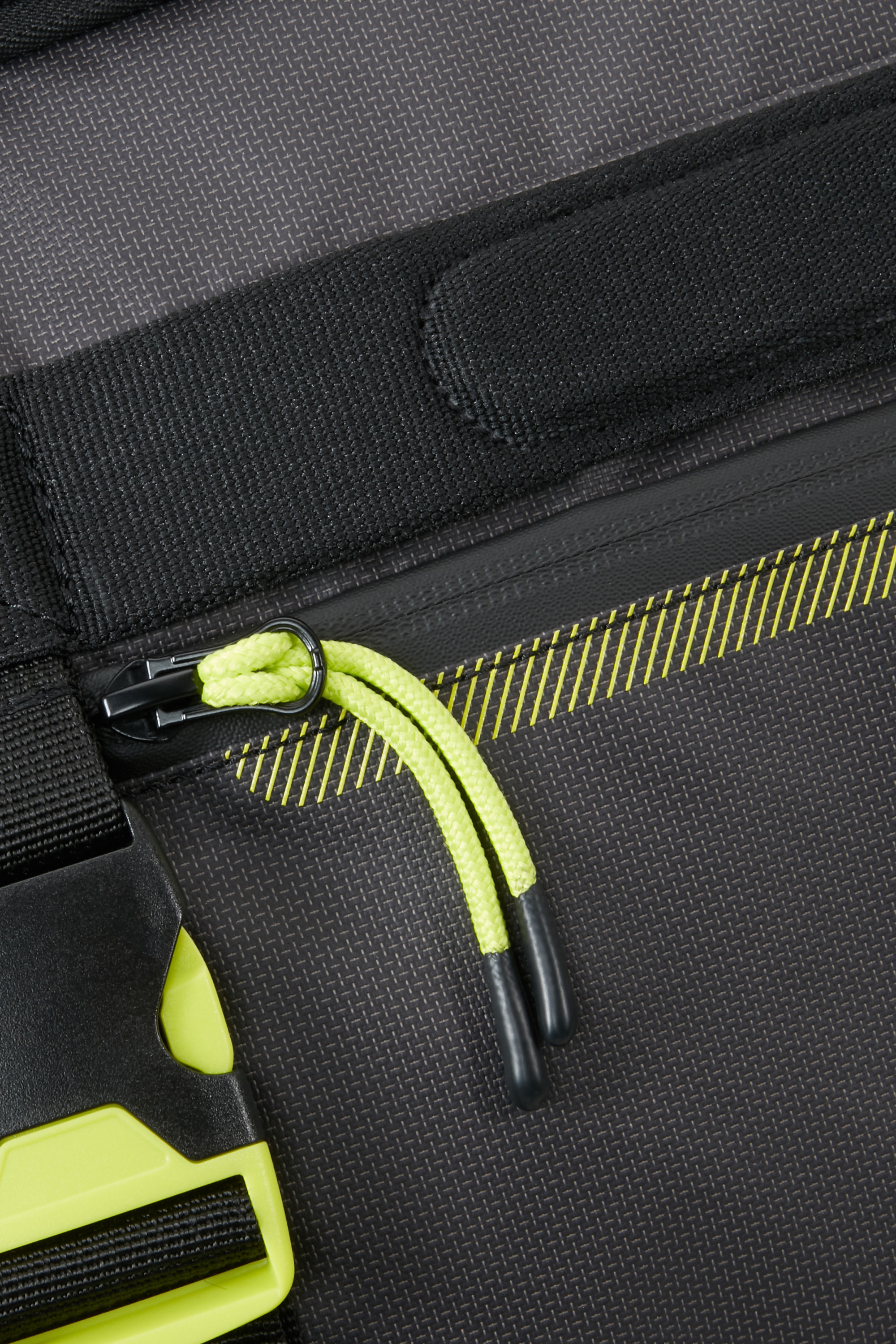 Urban track sac de voyage taille s AMERICAN TOURISTER Noir