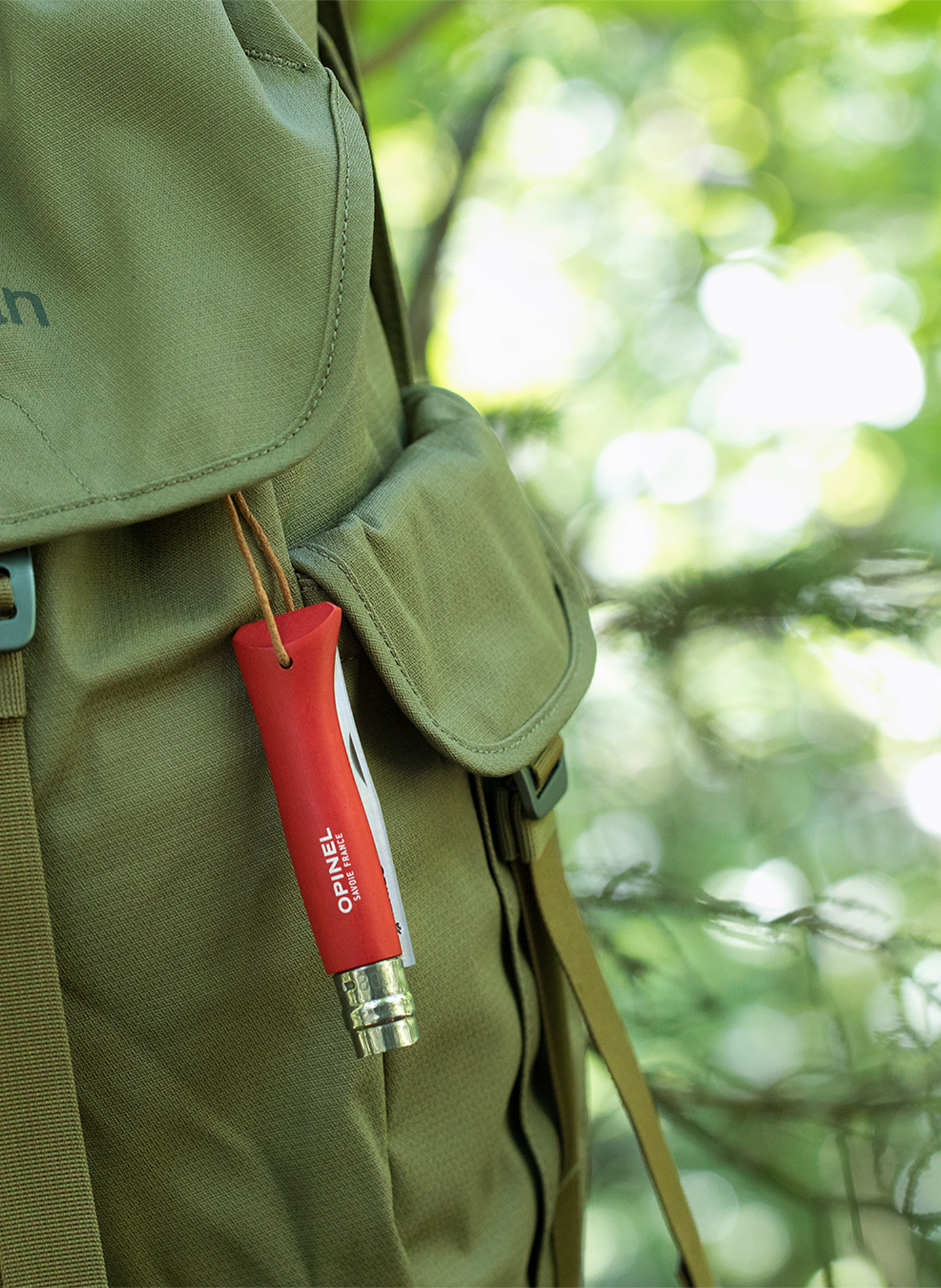 Couteau Baroudeur en acier inoxydable OPINEL Rouge