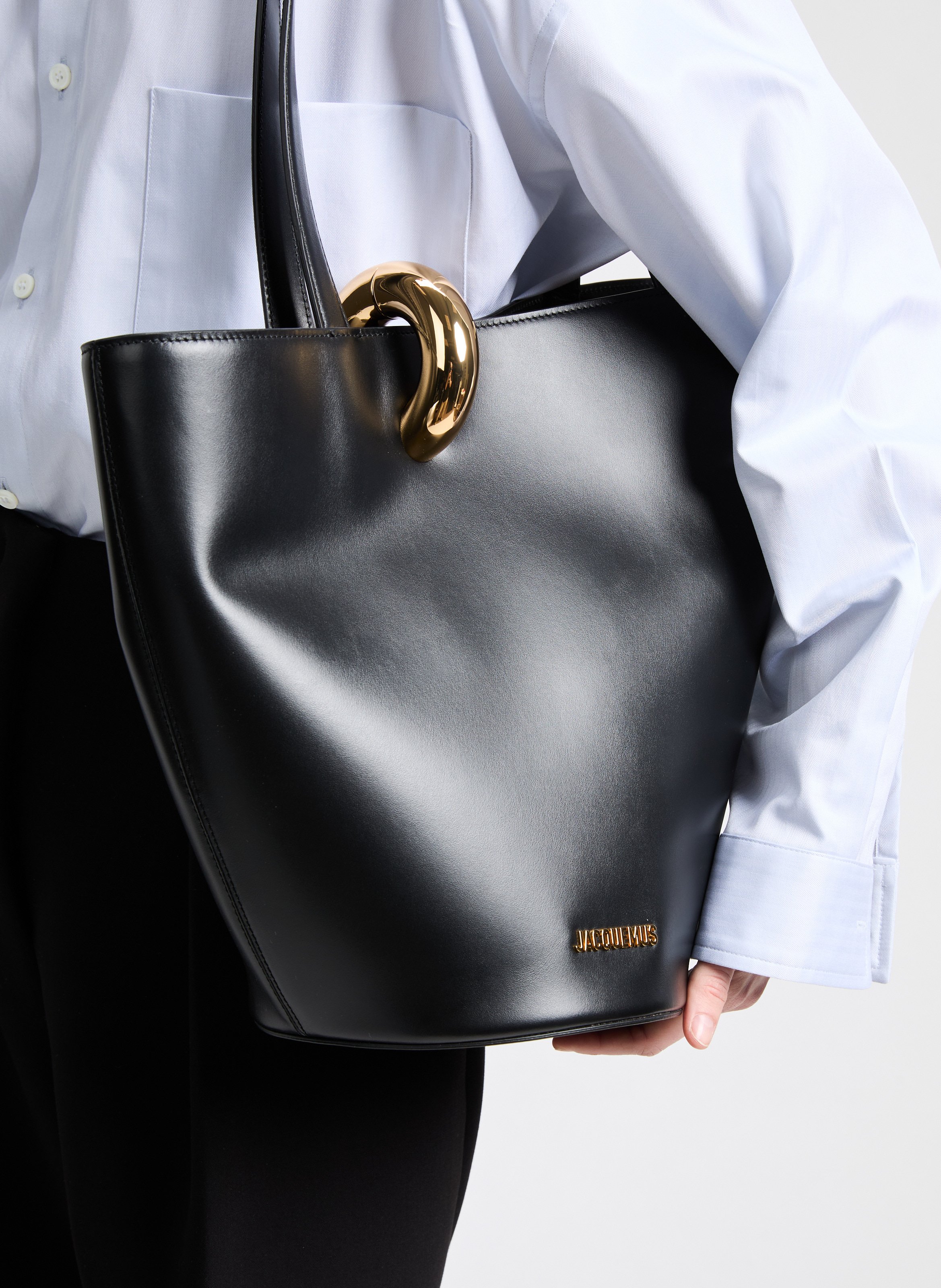 The average Bambola JACQUEMUS Black