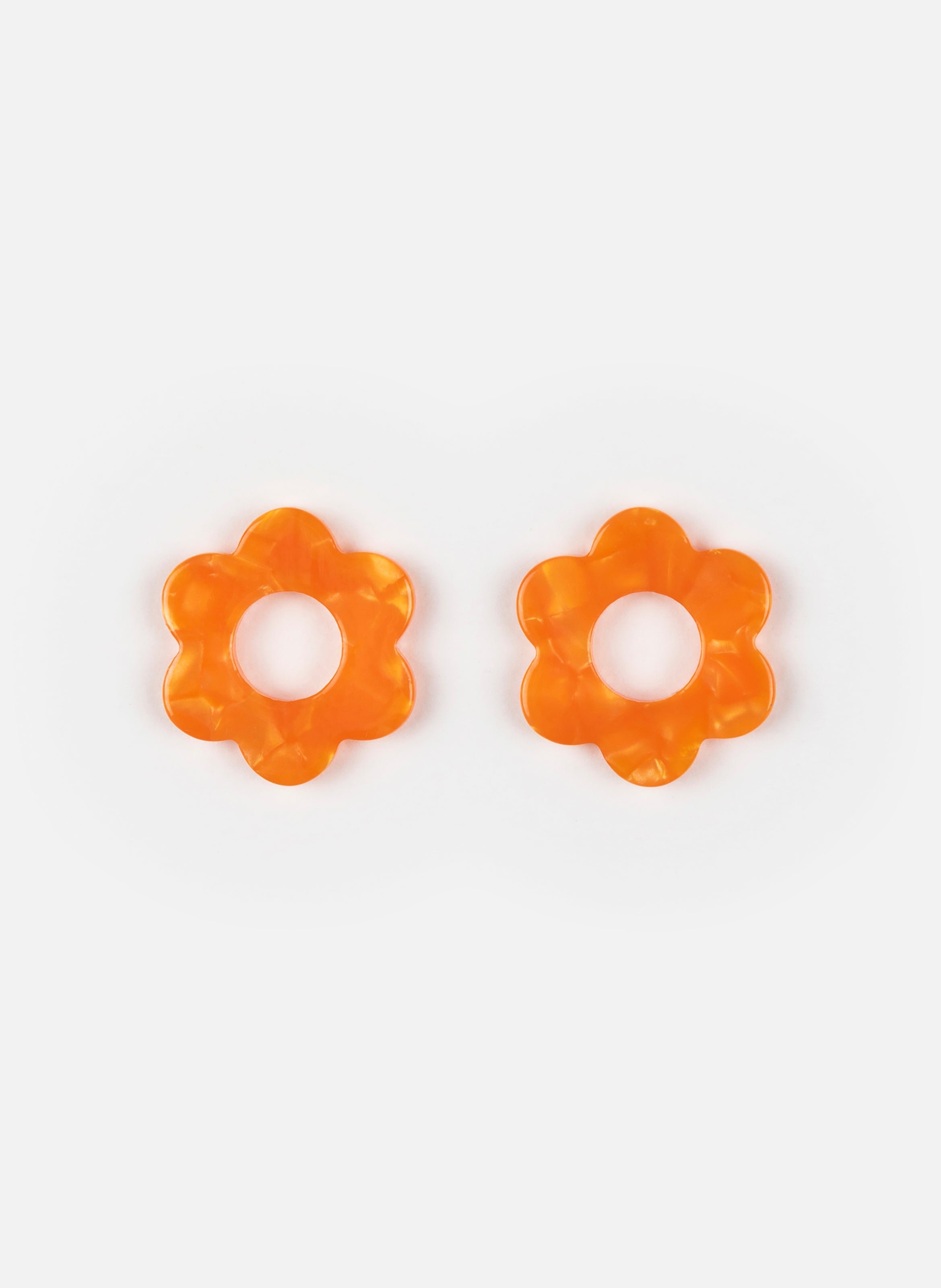 Charms baby fleurette en acétate de cellulose  Clémentine