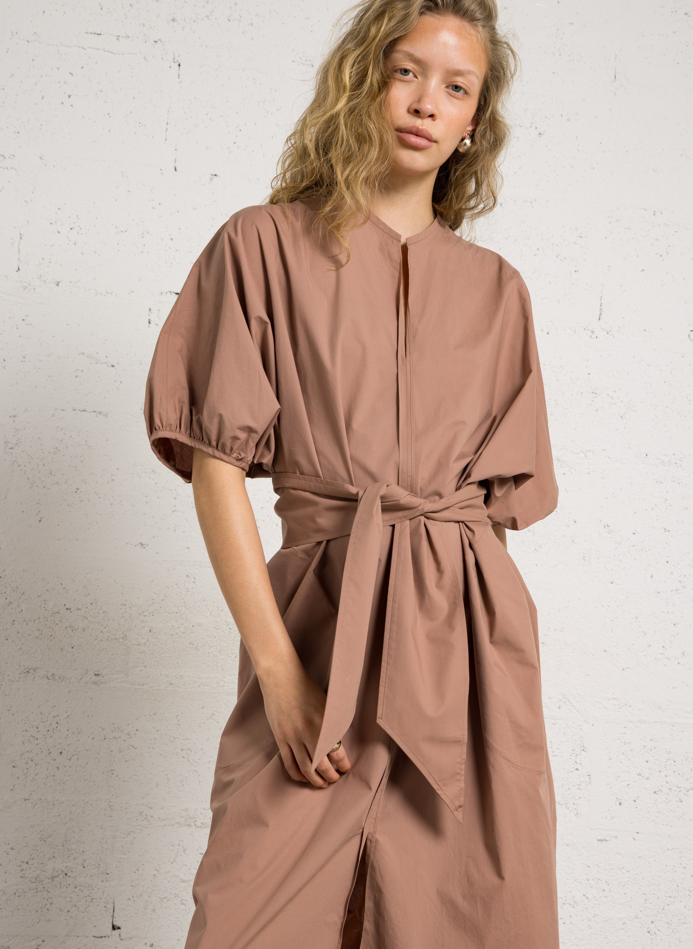 Robe longue col v en coton organique alger SOEUR Rose