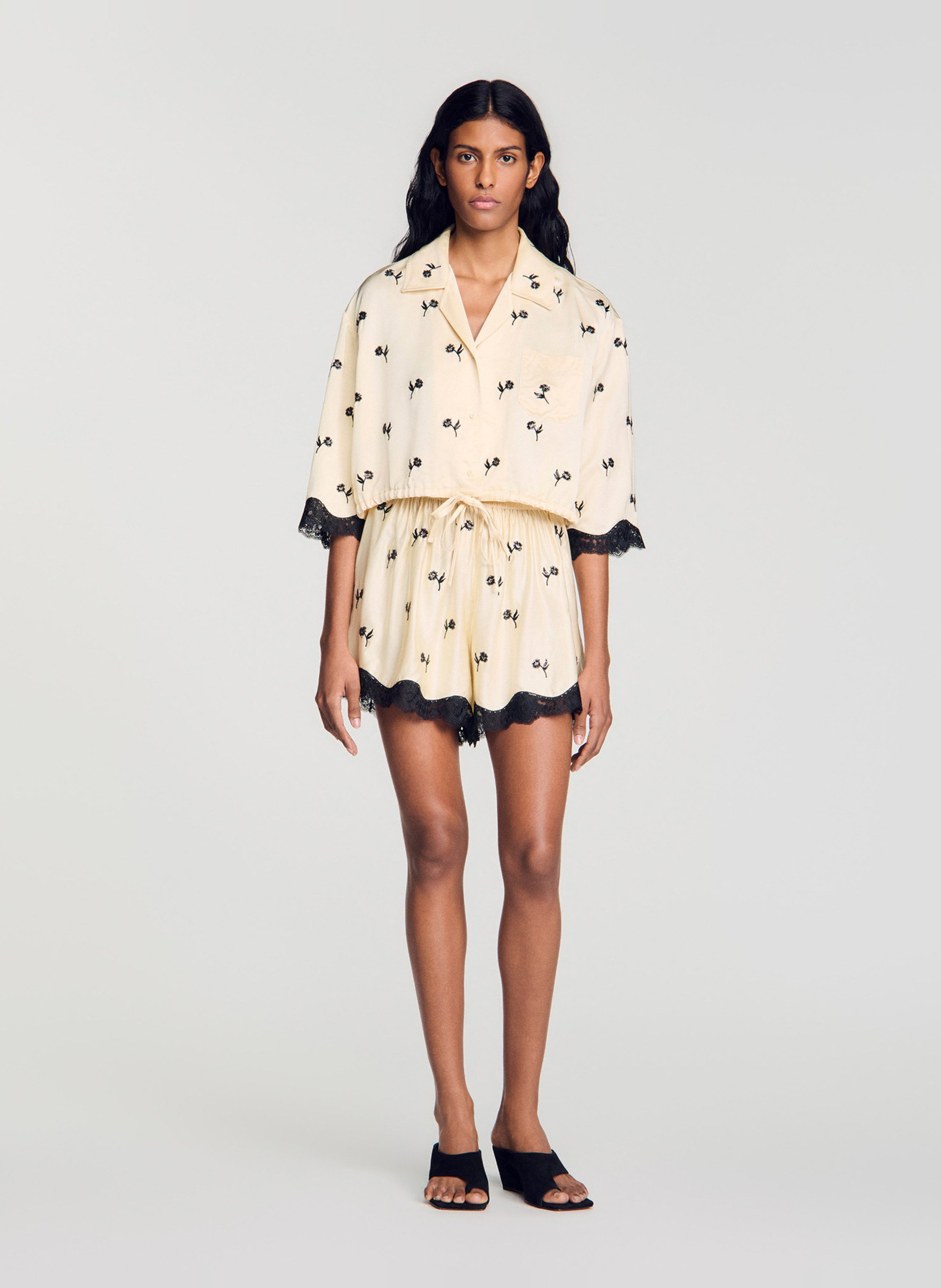 Top court imprimé col classique SANDRO Beige