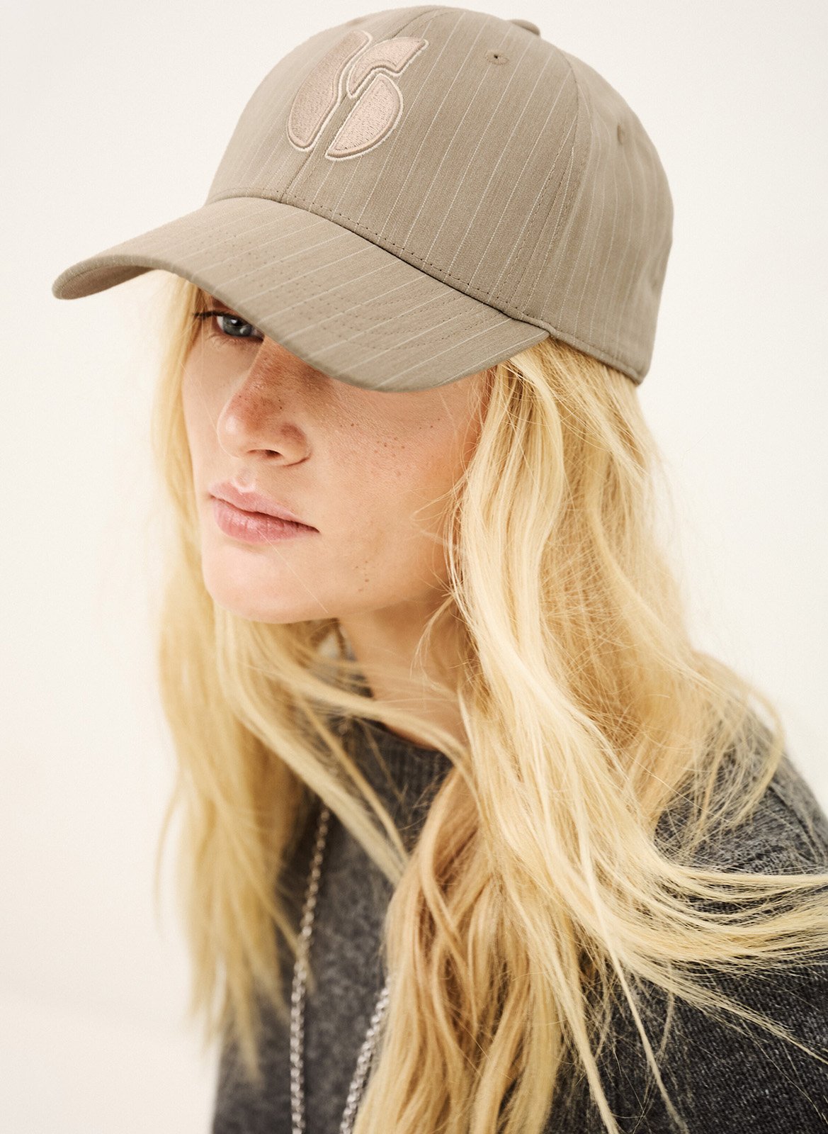 Casquette rayé logo harlow BA&SH Marron
