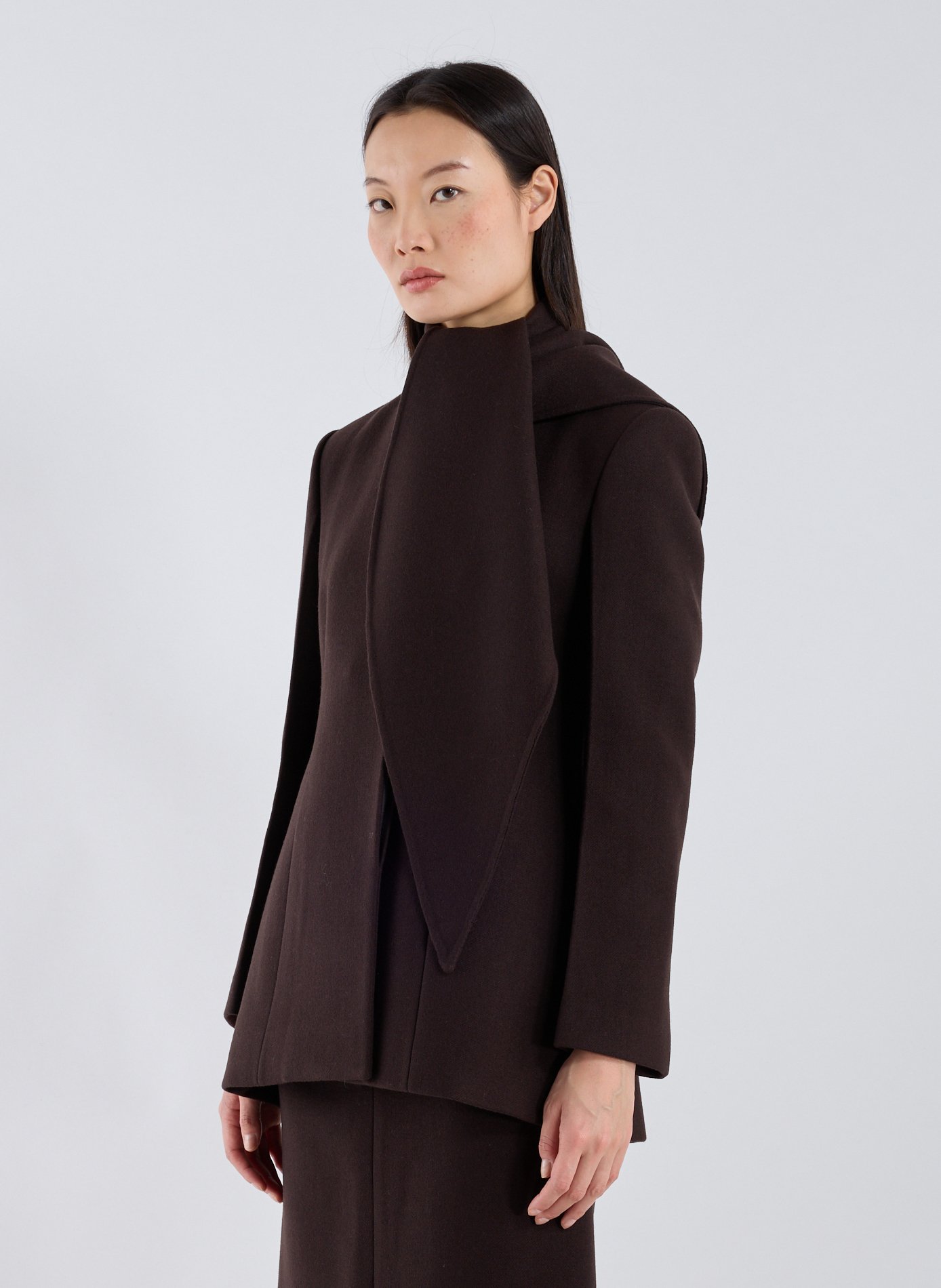 R2W Veste cintrée en laine et cachemire mélangés Marron