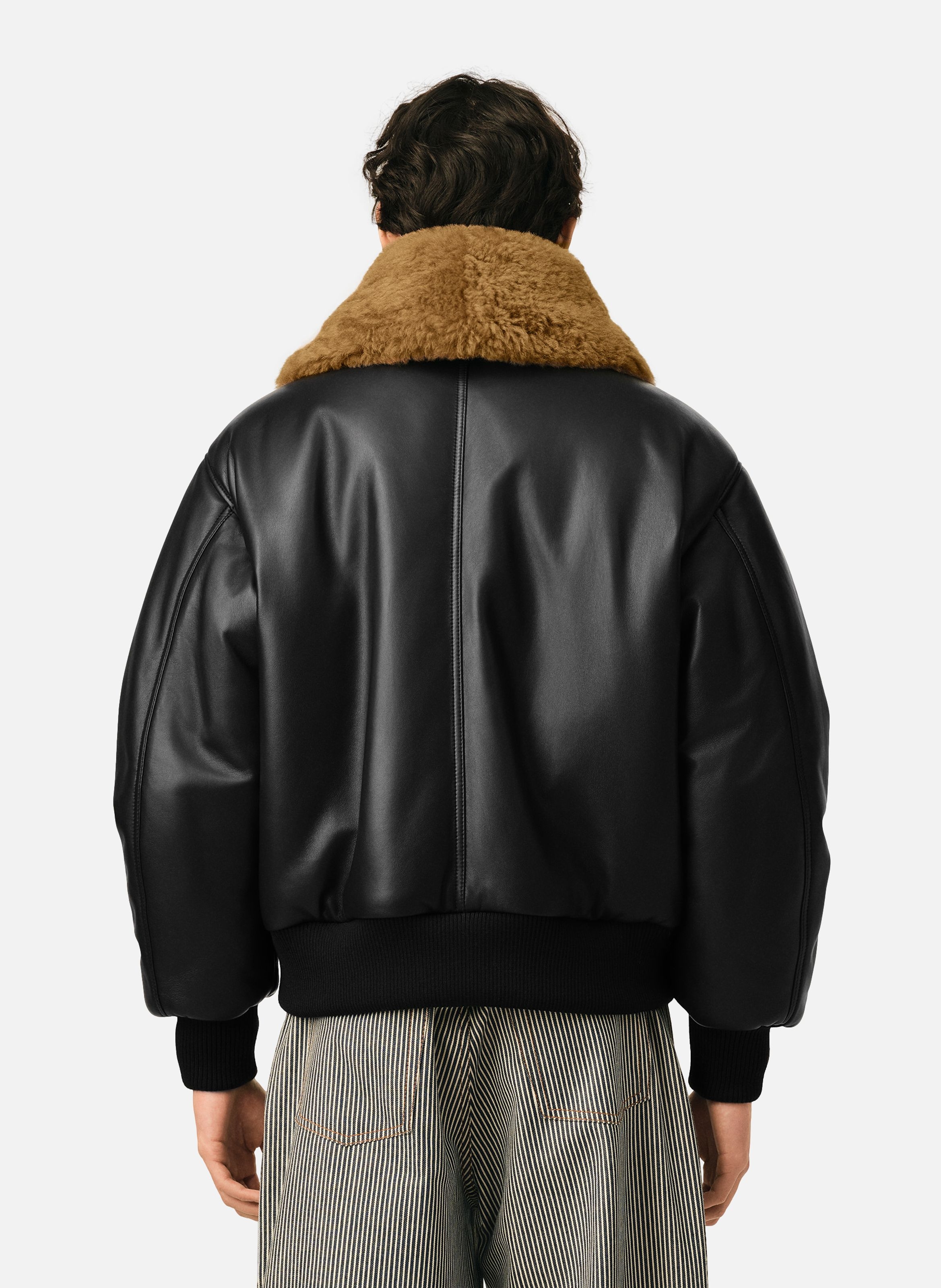 Blouson rembourré unisexe en cuir d'agneau AMI PARIS Noir