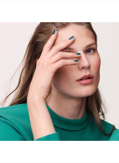 Les Mains Hermès, vernis émail, Rouge H HERMÈS Les Mains Hermès, vernis émail, Rouge H HERMÈS