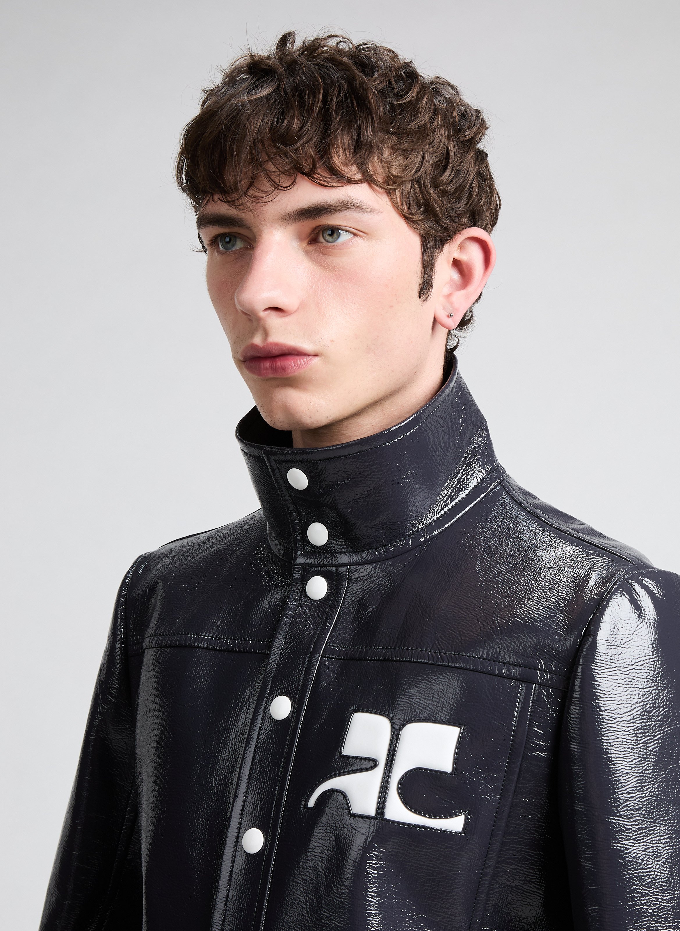 Reedition vinyl jacket COURRÈGES Blue