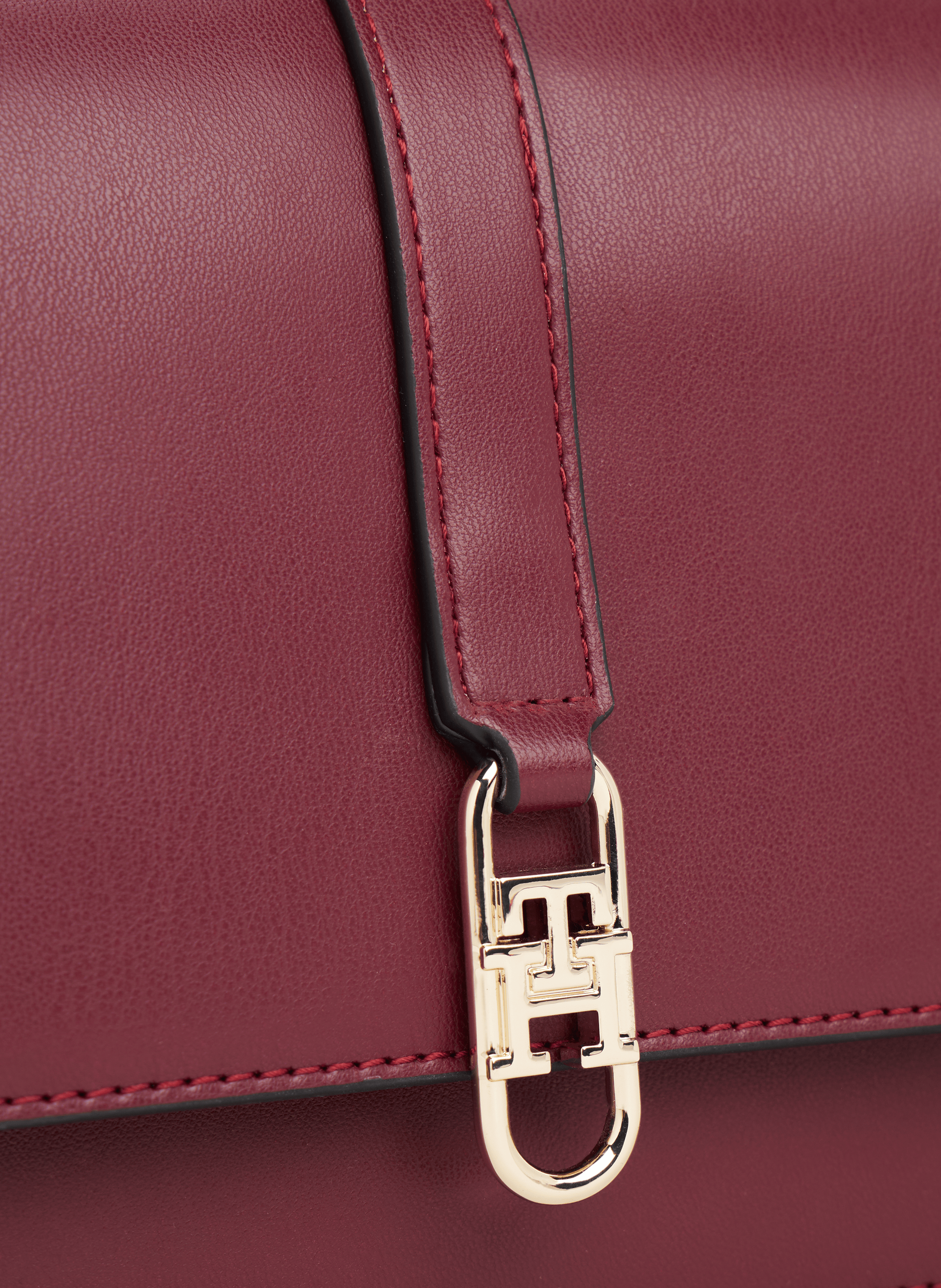 Sac bandoulière à rabat  TOMMY HILFIGER Rouge