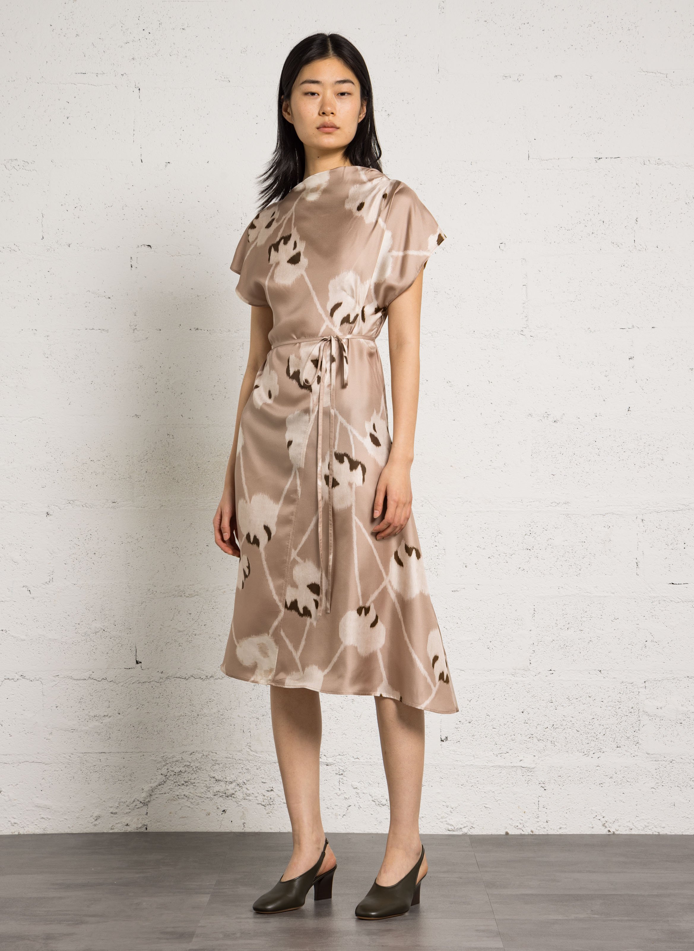 Robe midi imprimée en soie felicie SOEUR Beige