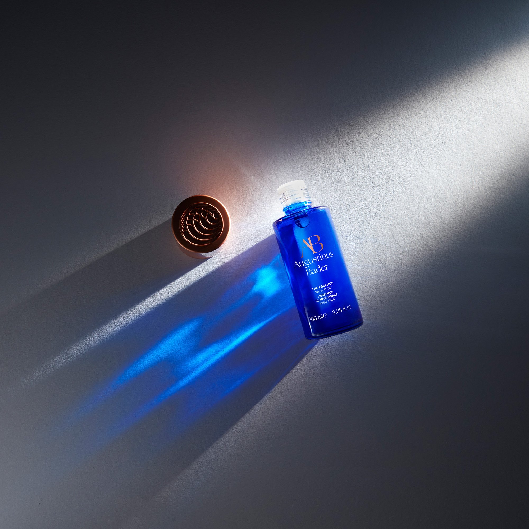 THE ESSENCE AUGUSTINUS BADER No color