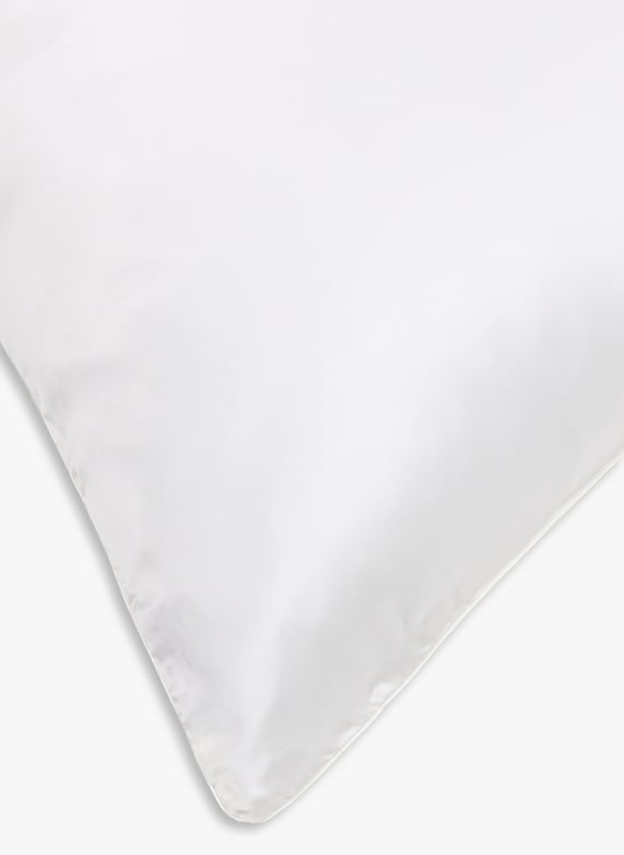 Taie d'oreiller en soie de mûrier | Blanc by AU PRINTEMPS PARIS Taie d'oreiller en soie de mûrier Blanc