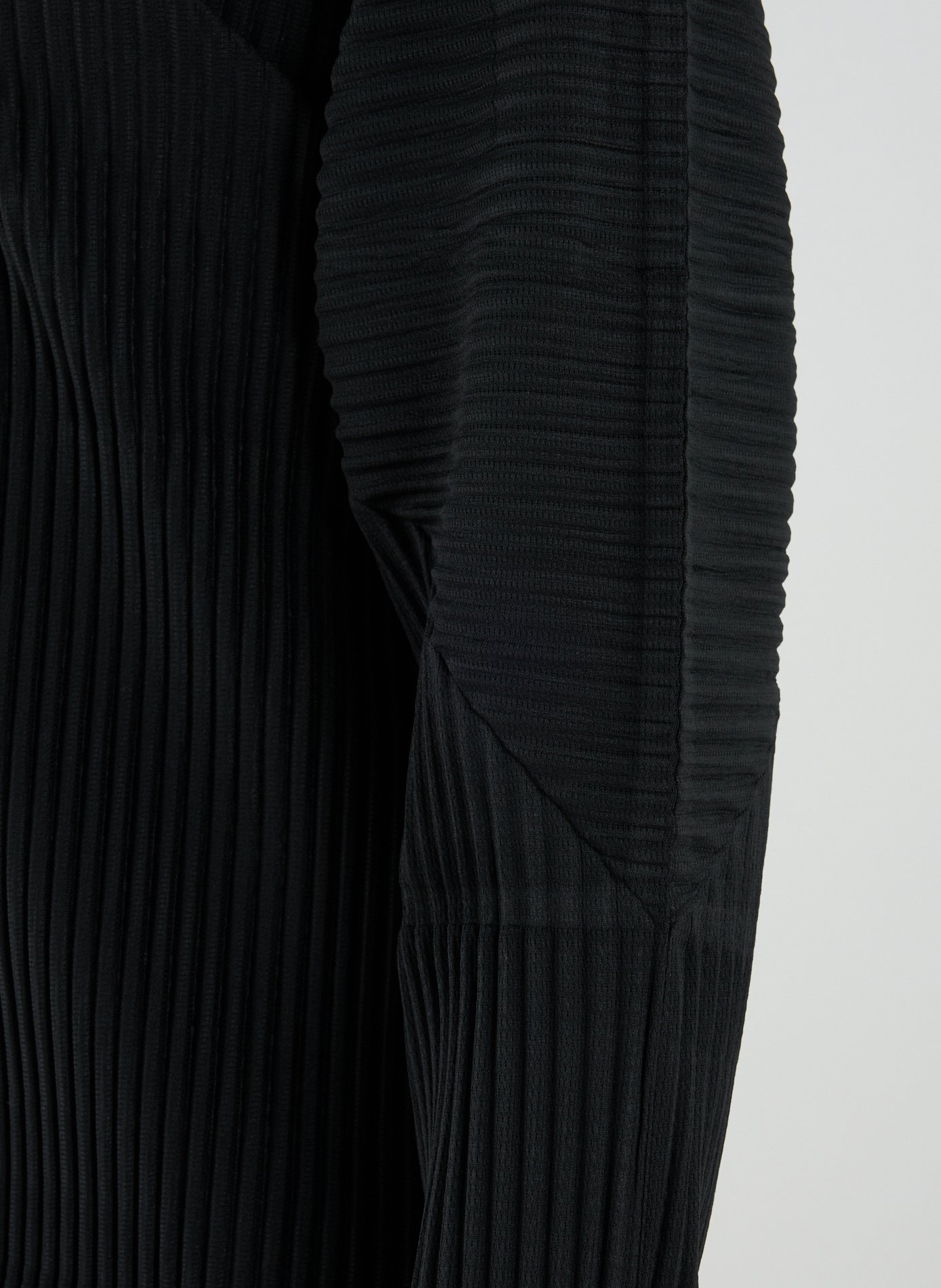 Pleated waistcoat HOMME PLISSE ISSEY MIYAKE Black