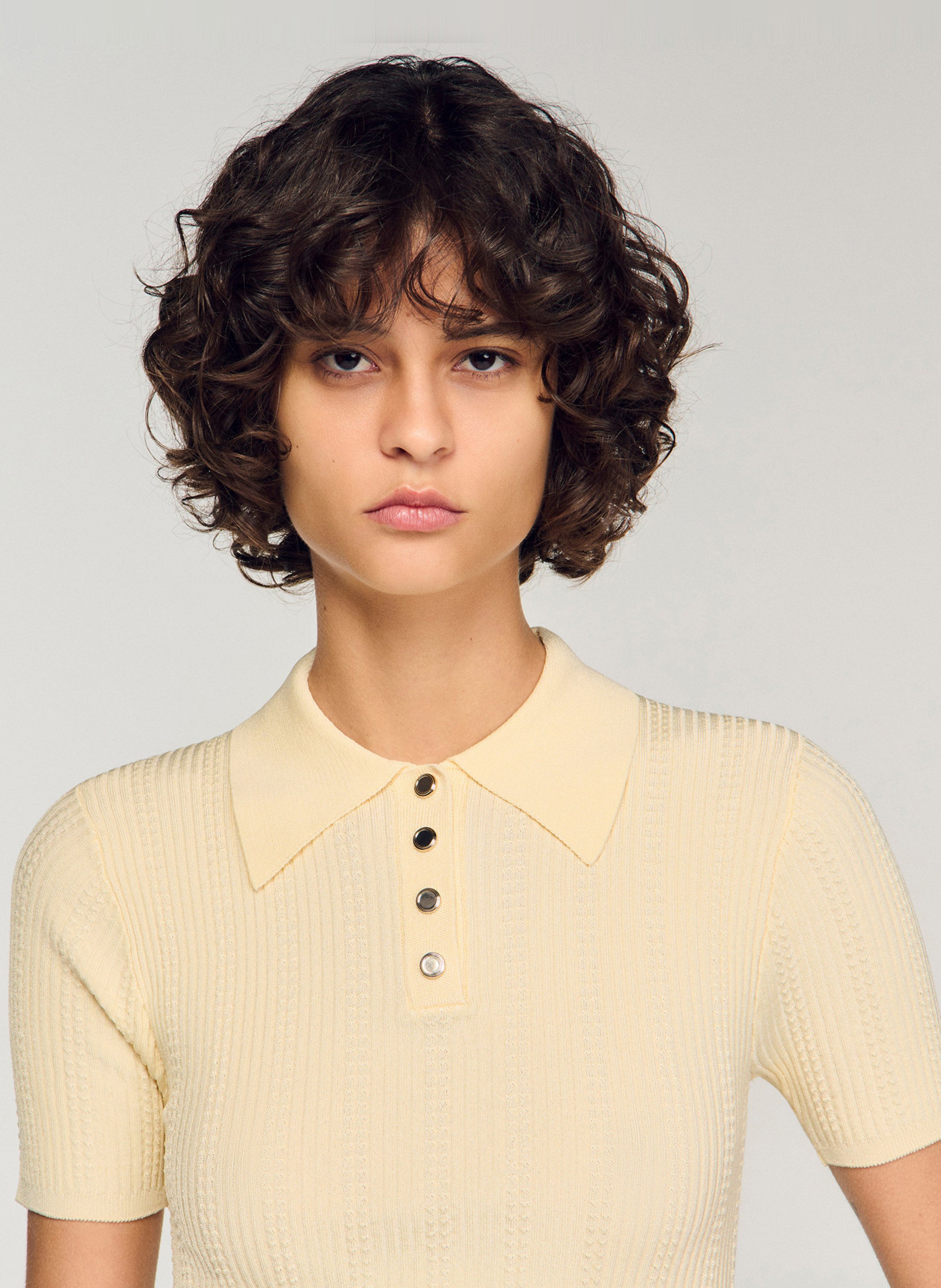 Top col polo SANDRO Beige