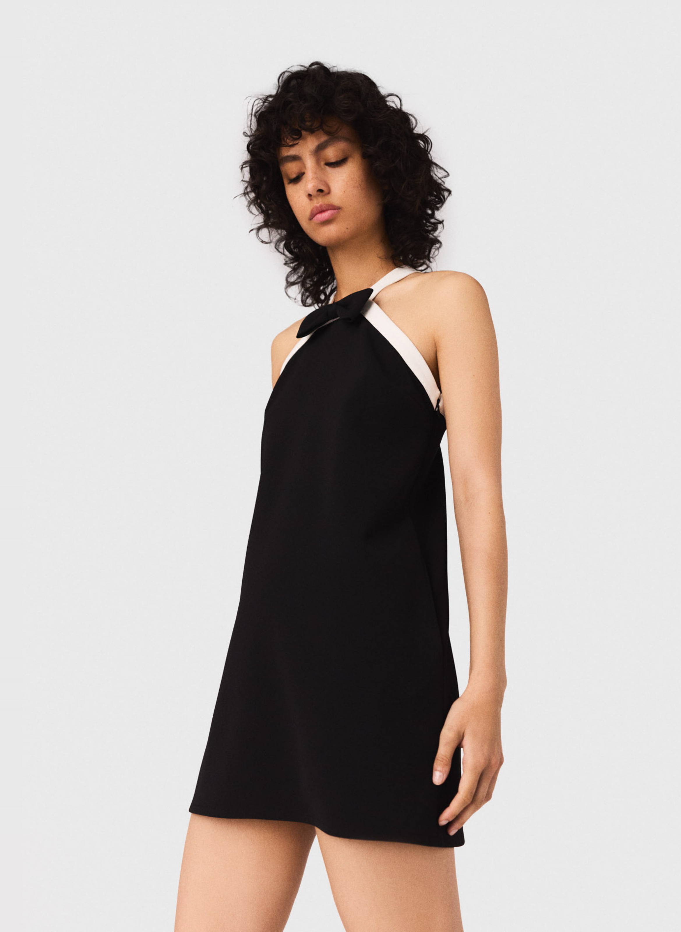 Robe courte avec nœud papillon MAJE Noir