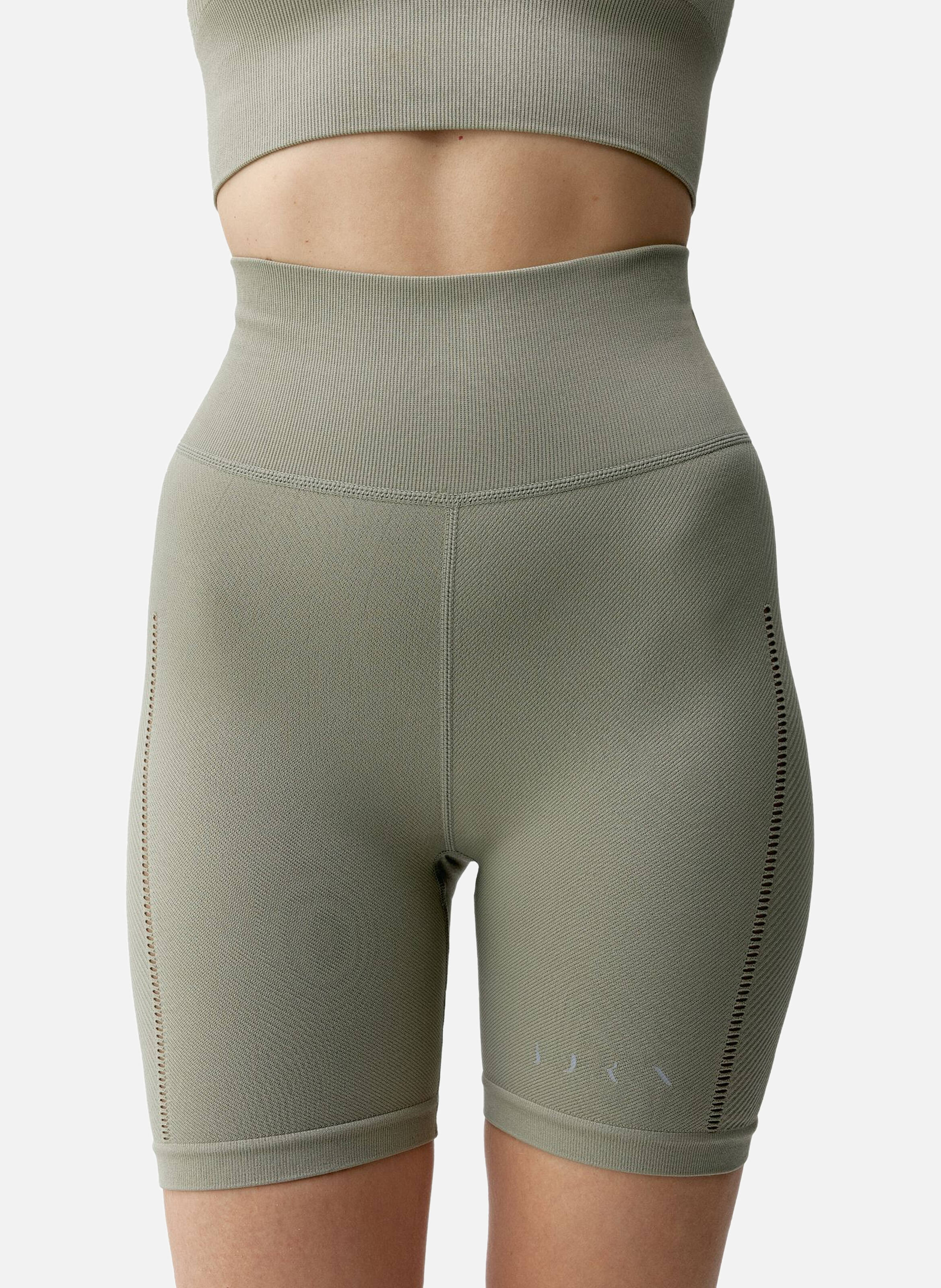 Short moulant de sport seamless sunset BORN LIVING YOGA Vert