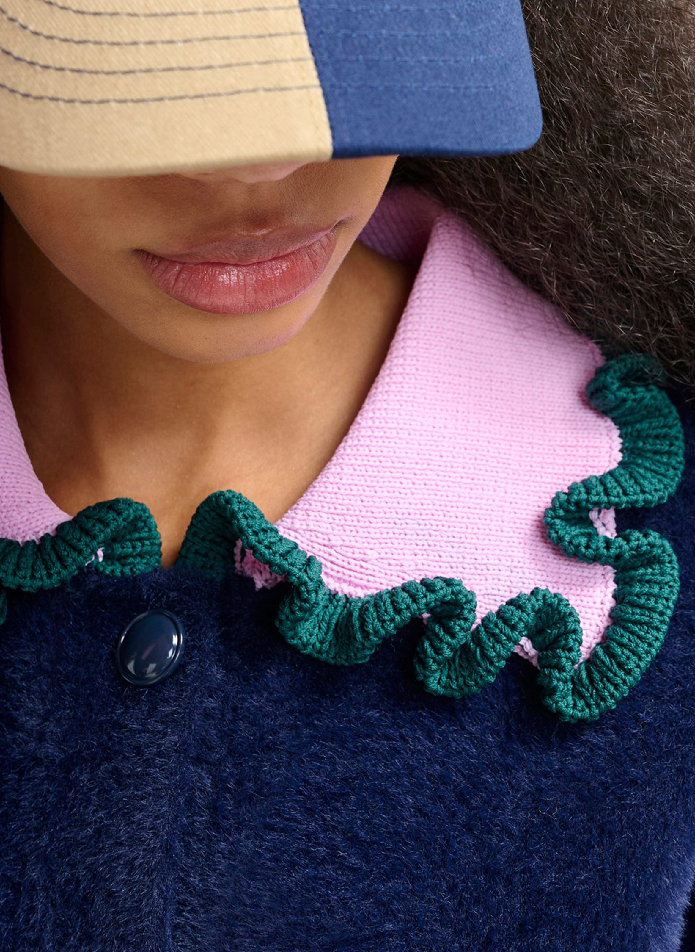 Cardigan droit col classique en maille jardener ESSENTIEL ANTWERP Bleu