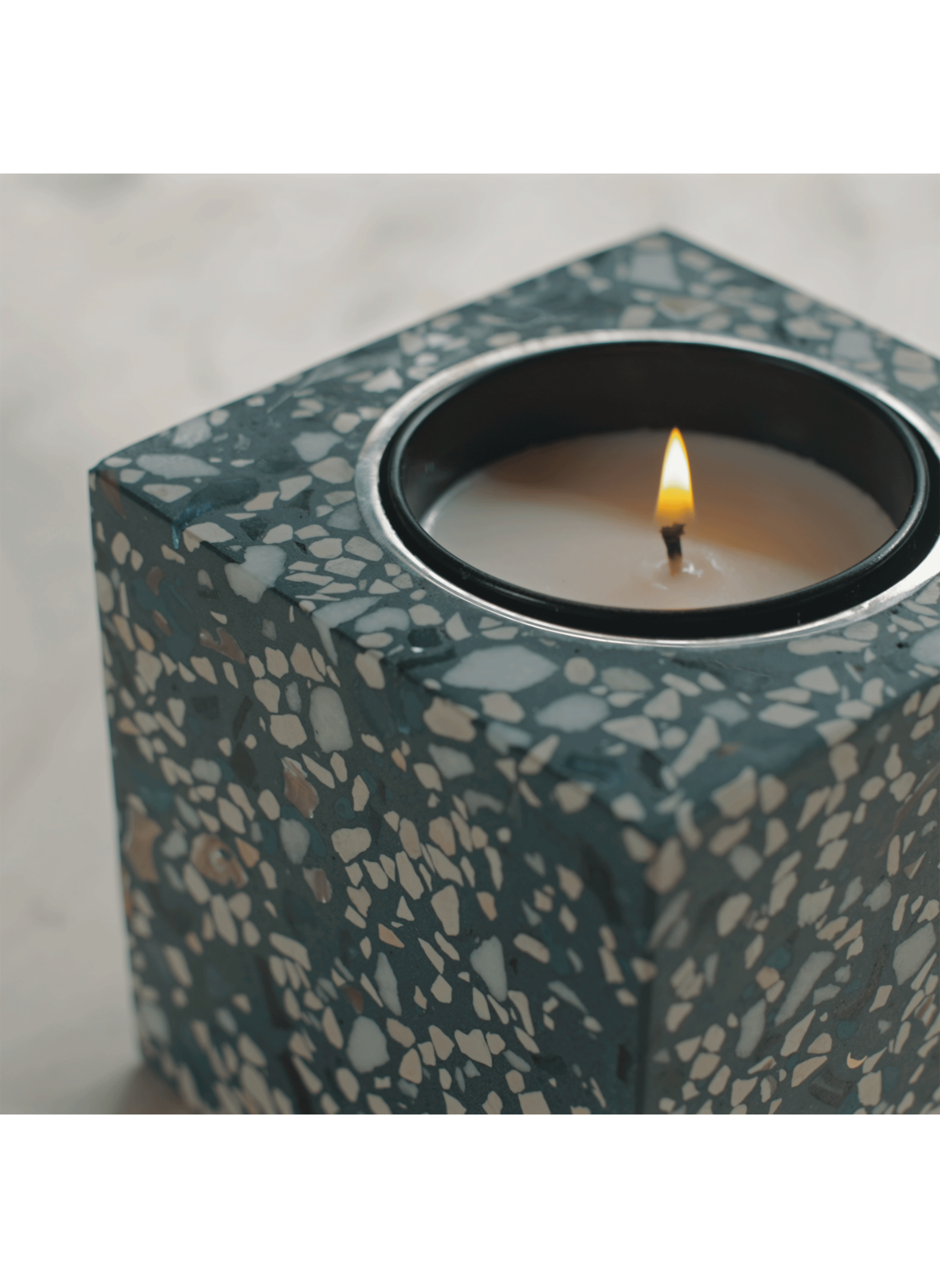 The Candle Holder J.U.S No color