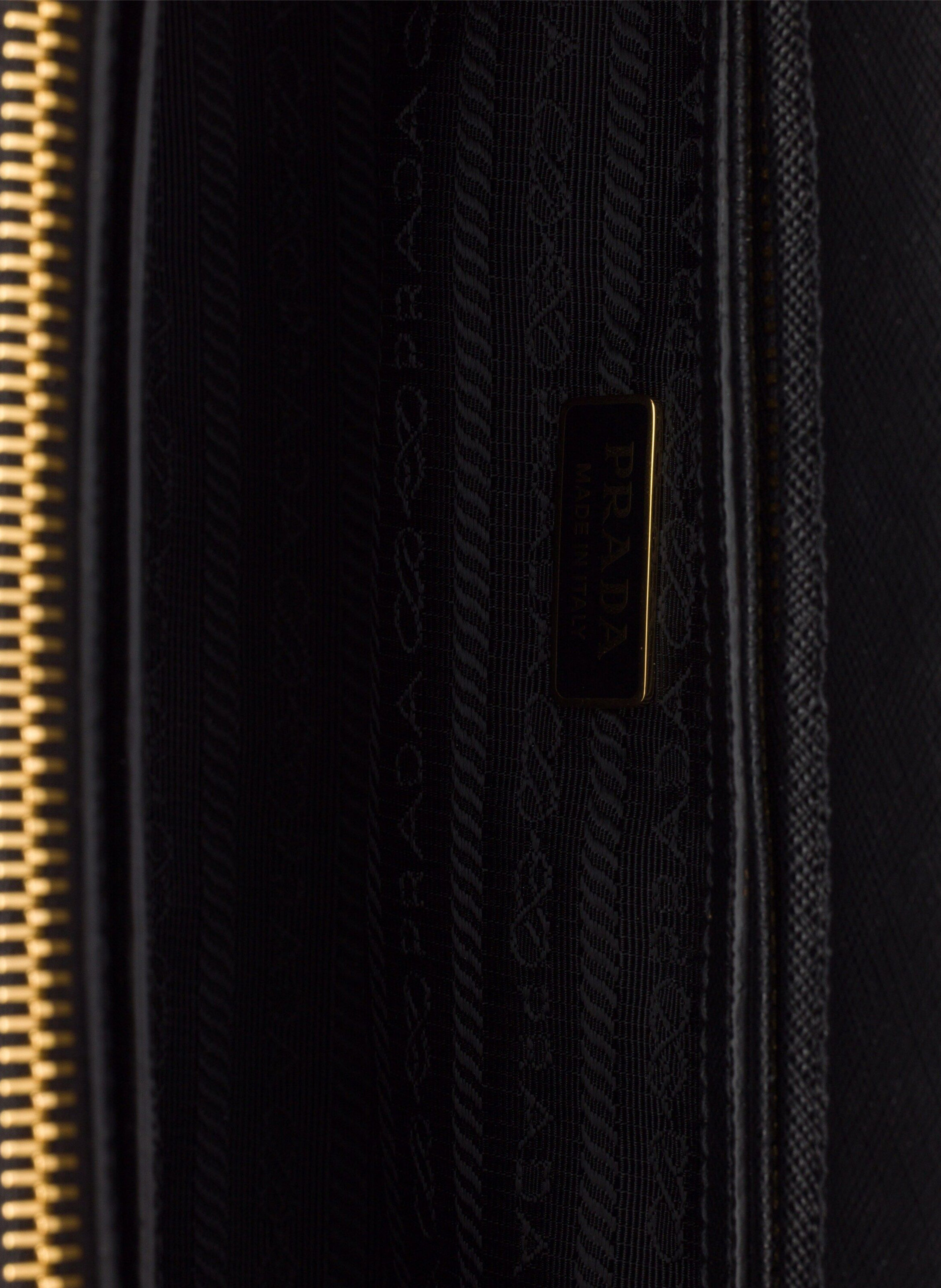 Sac prada galleria de taille moyenne en cuir saffi PRADA Noir