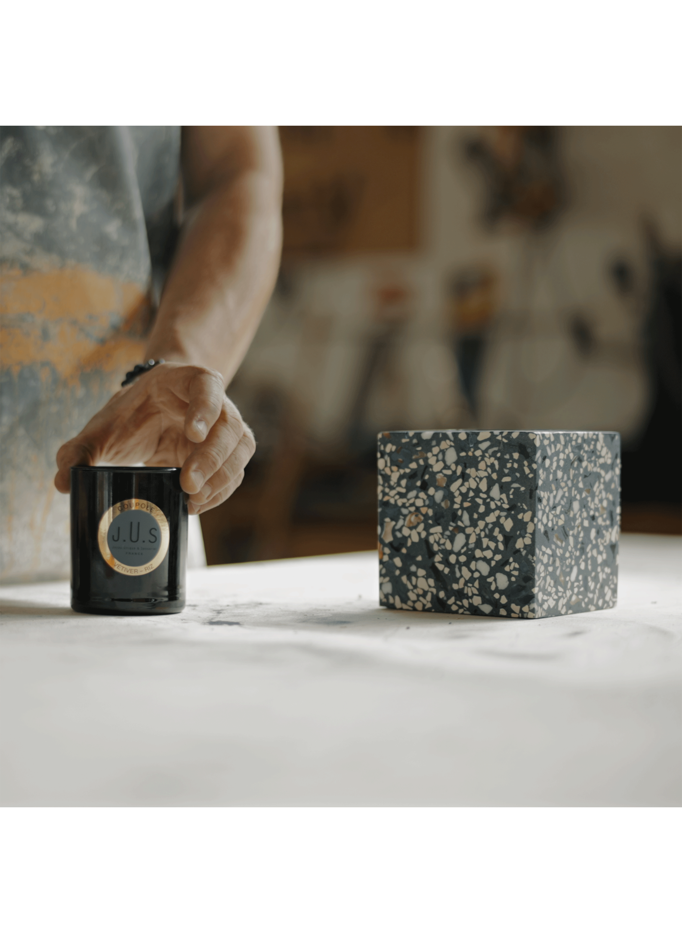 The Candle Holder J.U.S No color