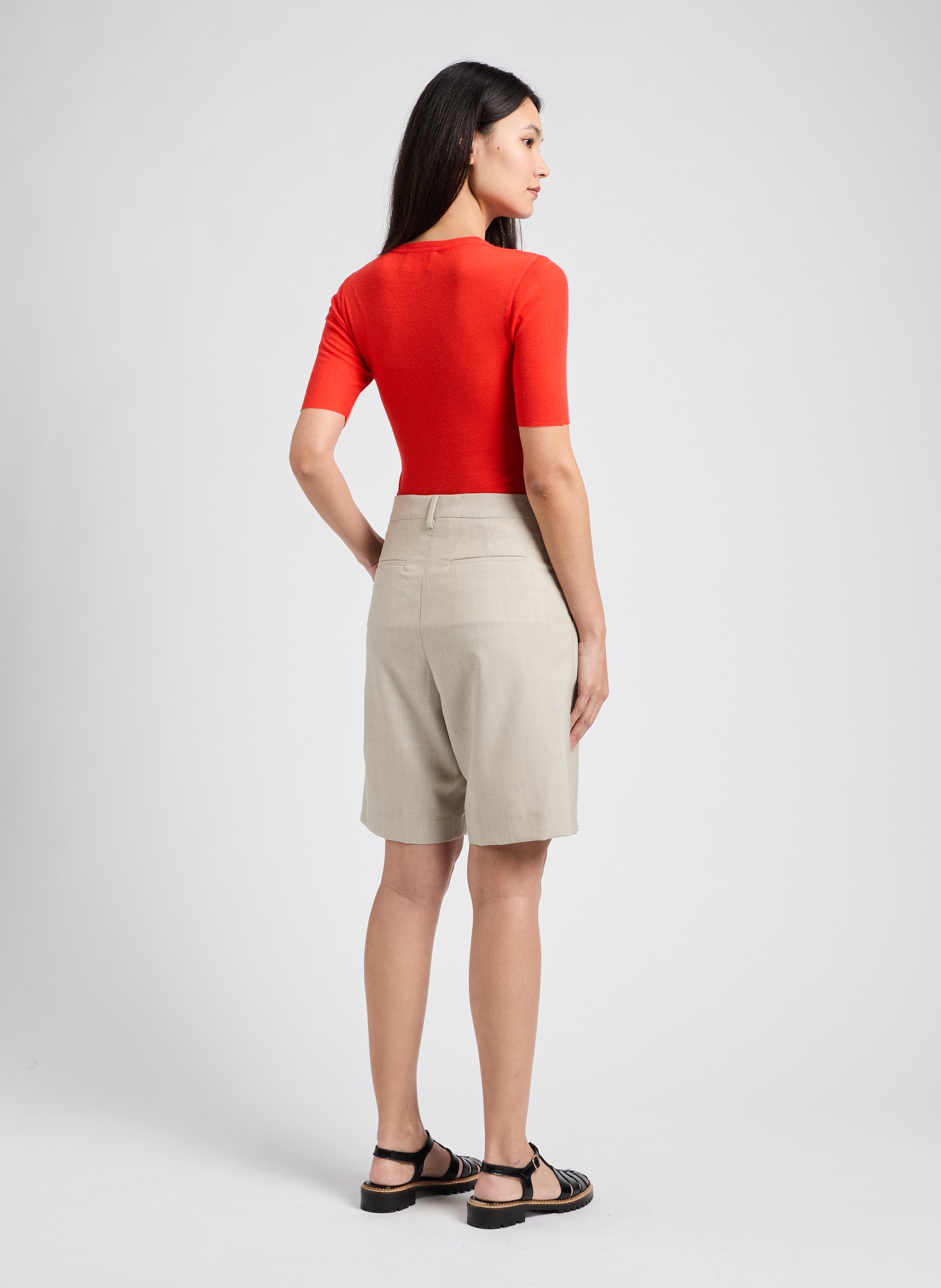 Pleated wool and silk shorts by VERDA SAISON 1865 Beige