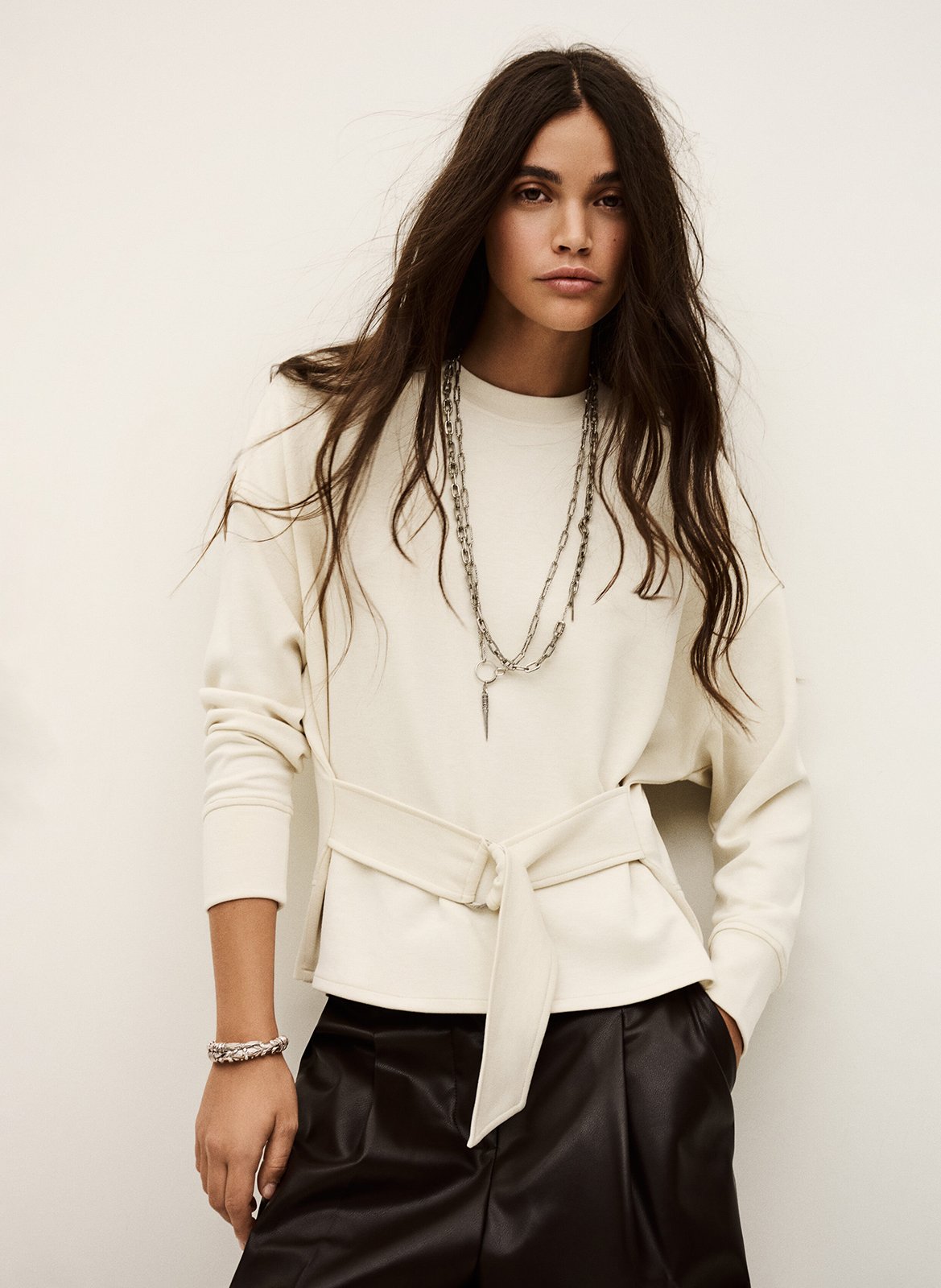 Sweat droit col rond en maille borea BA&SH Beige