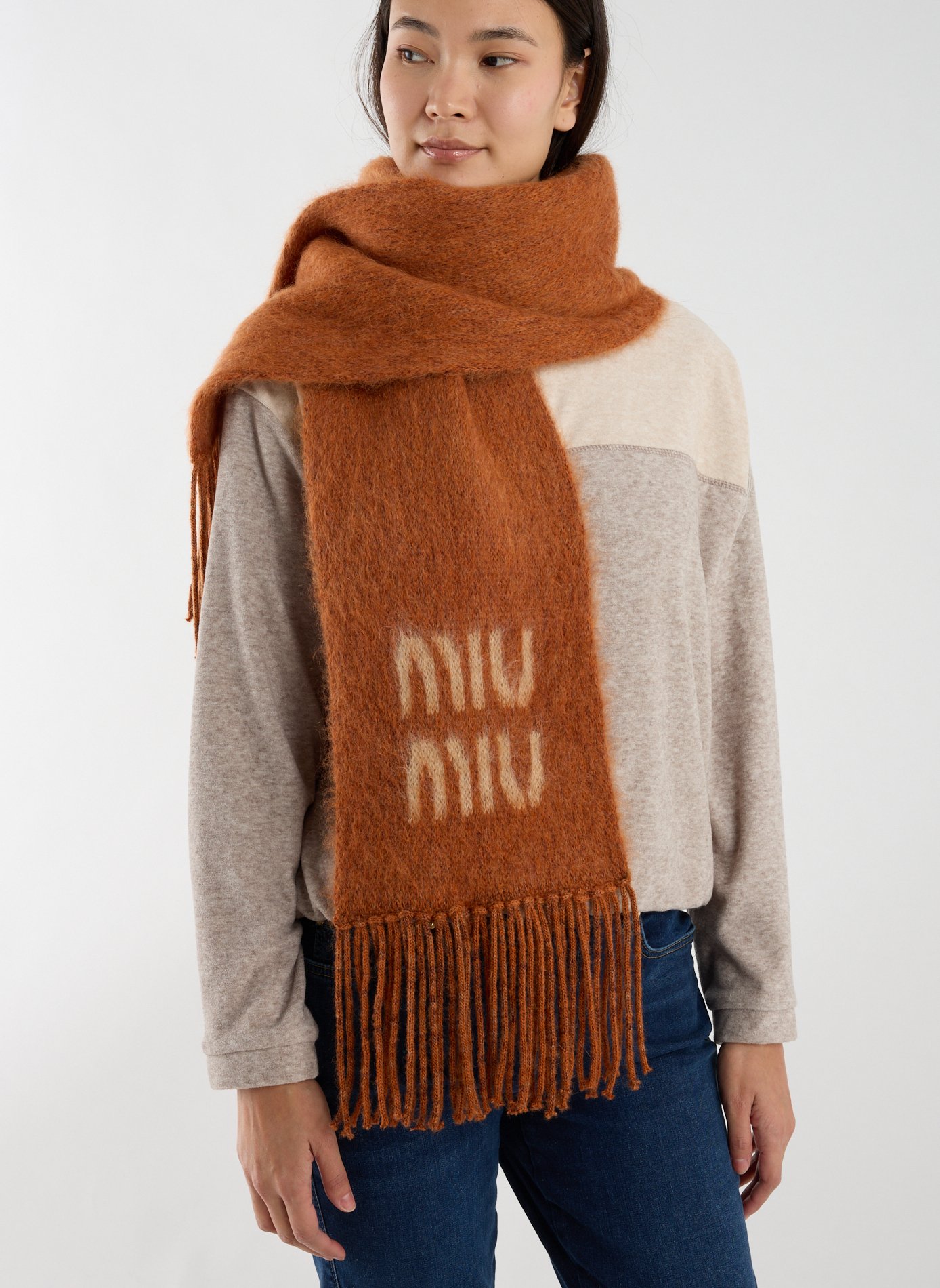Echarpe en laine MIU MIU Marron