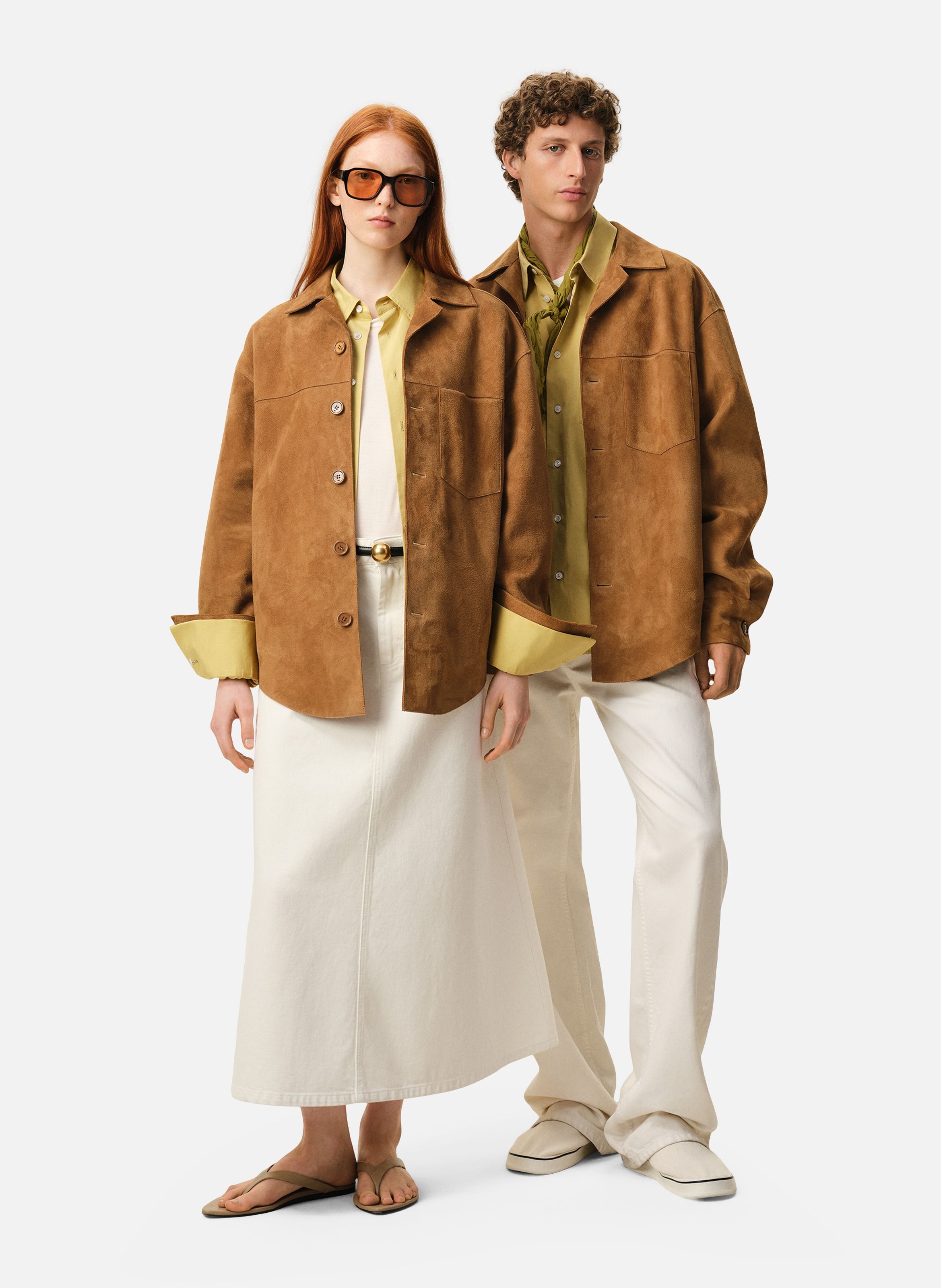 Surchemise boutonnée unisexe en cuir de chèvre AMI PARIS Marron