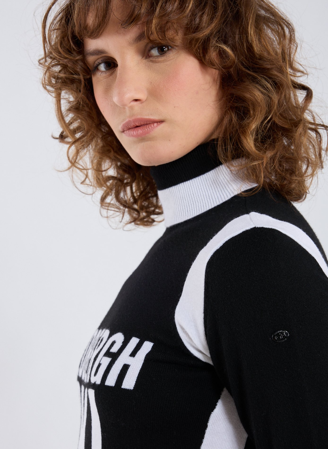 Pull à col roulé imprimé en laine mélangées. GOLDBERGH Noir