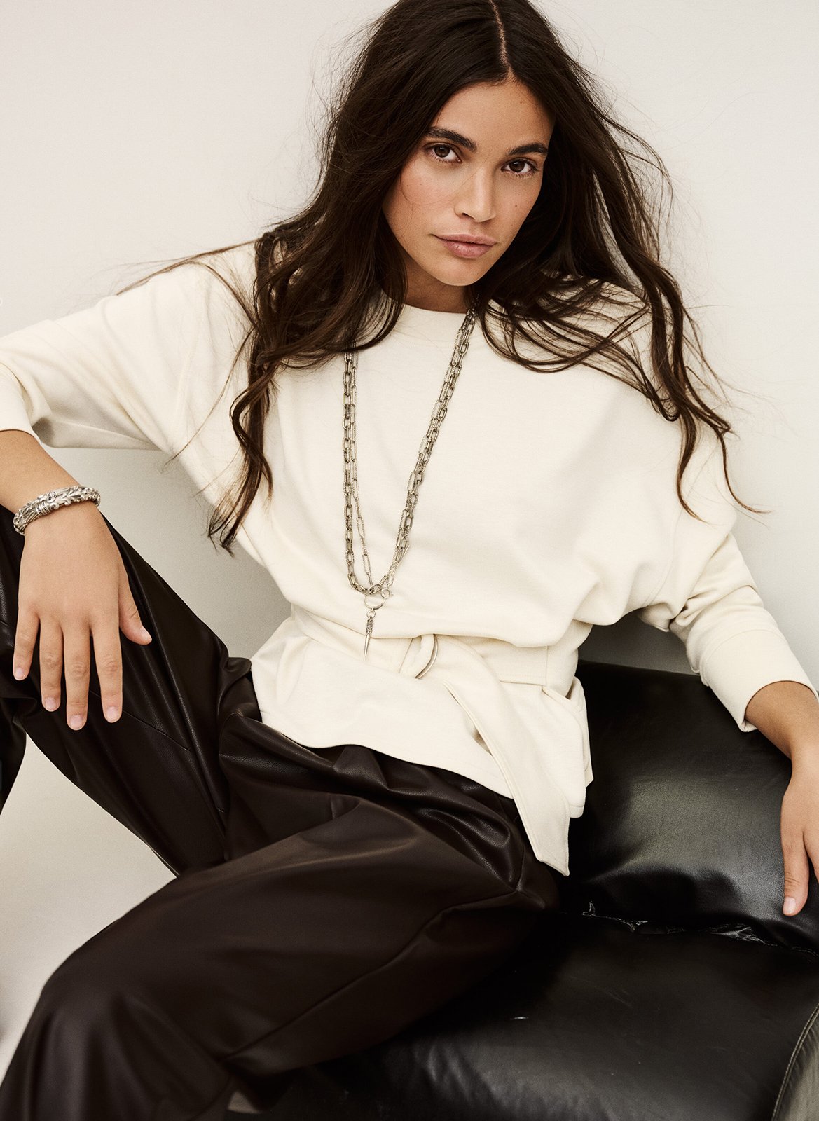 Sweat droit col rond en maille borea BA&SH Beige