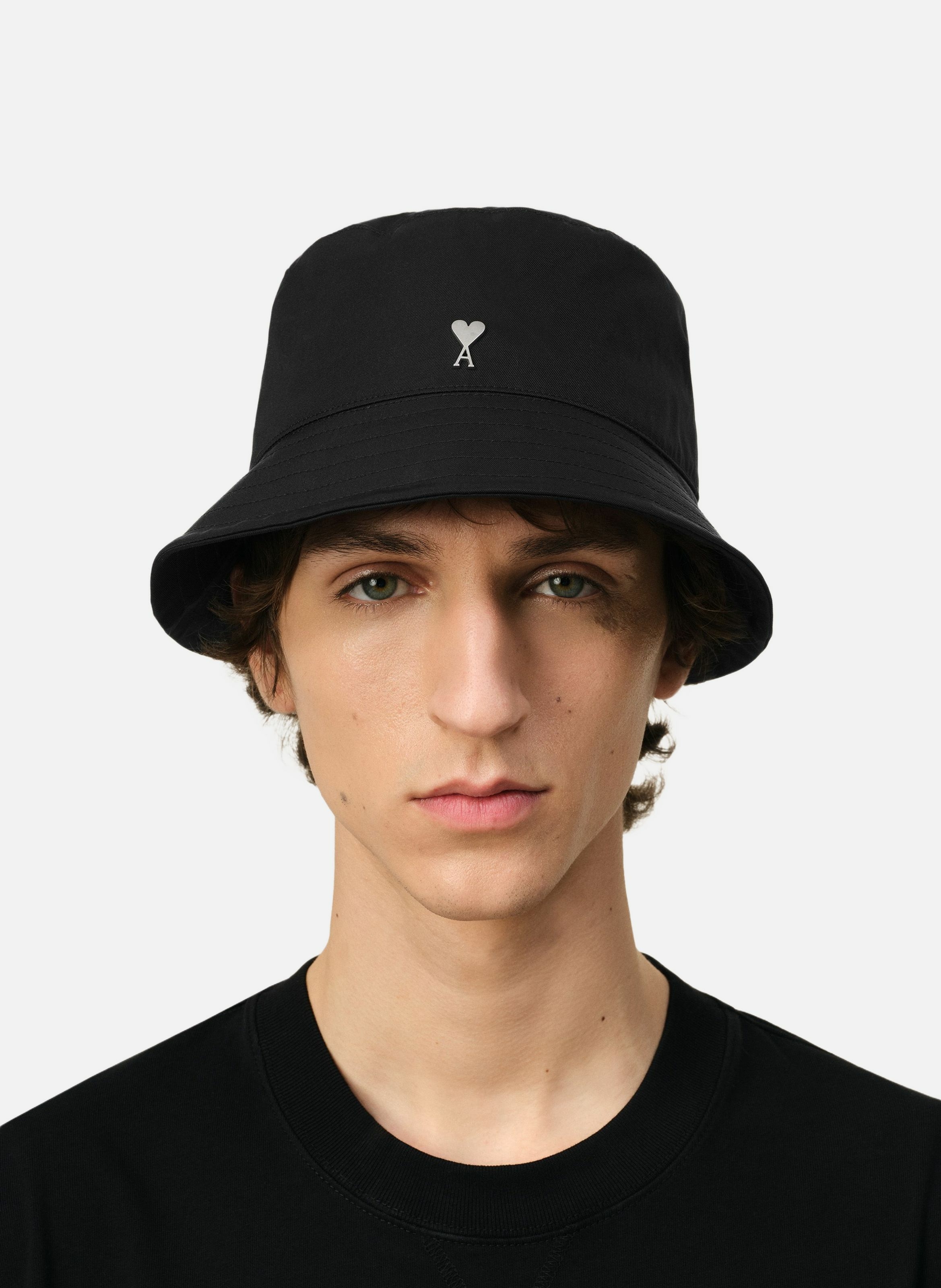 Bob rivet ami de coeur unisexe AMI PARIS Noir