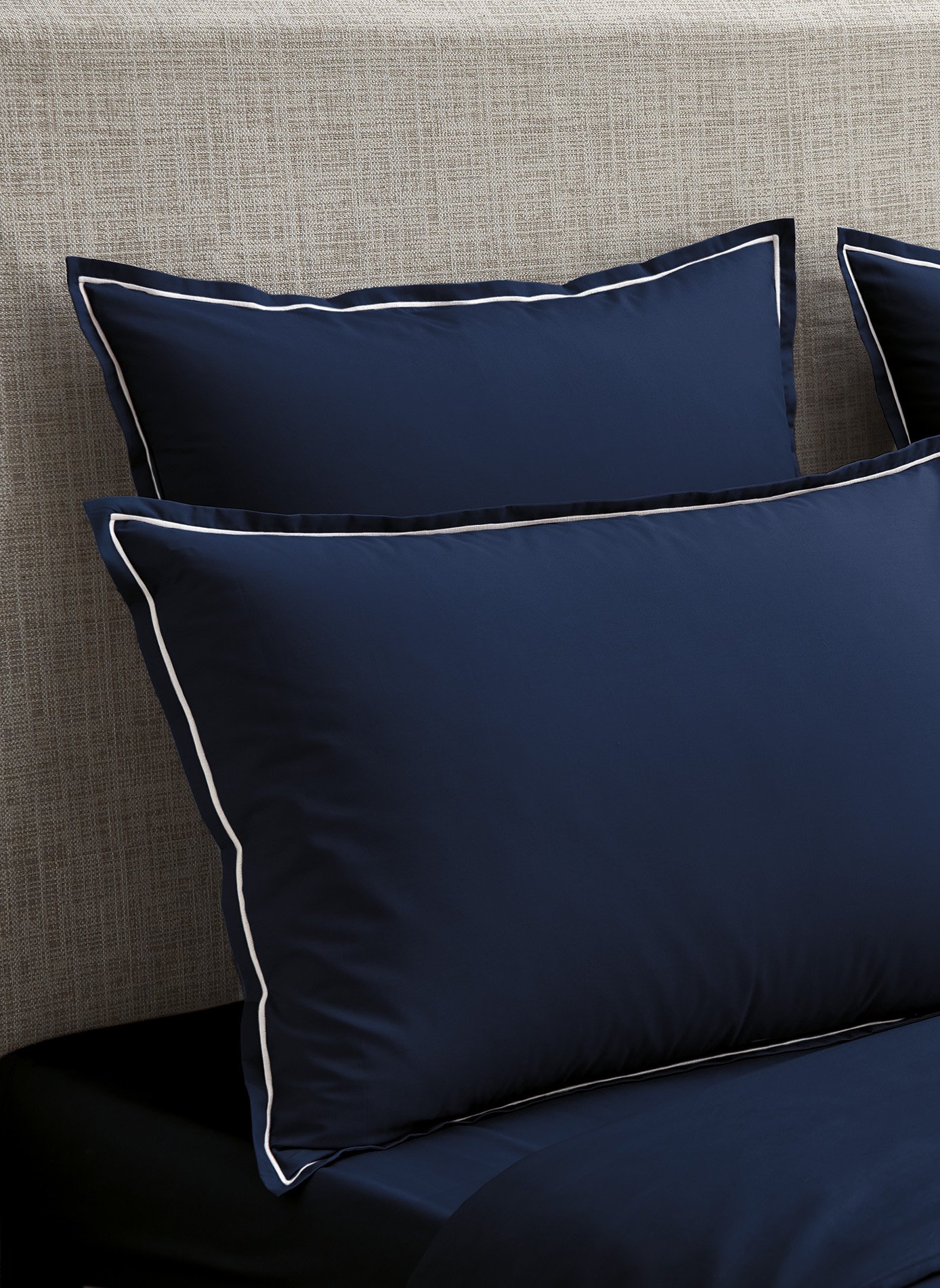 Taie d'oreiller vendôme marine blanc ANNE DE SOLENE Bleu