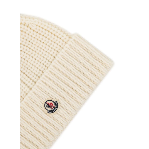 Bonnet en laine vierge