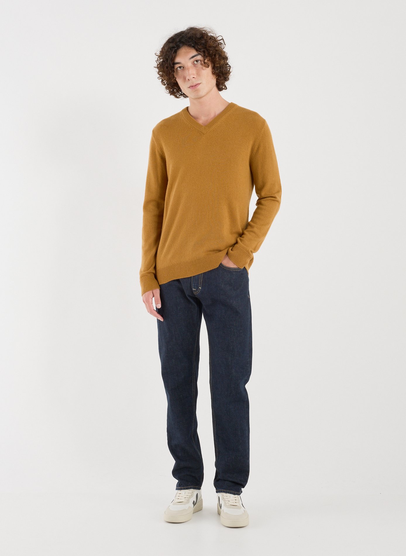 Pull col V en cachemire AU PRINTEMPS PARIS Doré