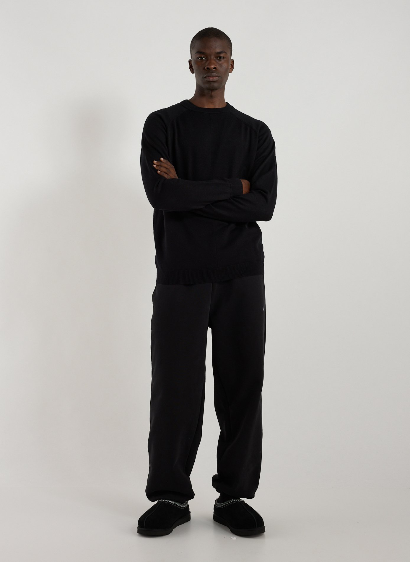 Straight-cut round-neck sweater GERTRUDE ET GASTON Black