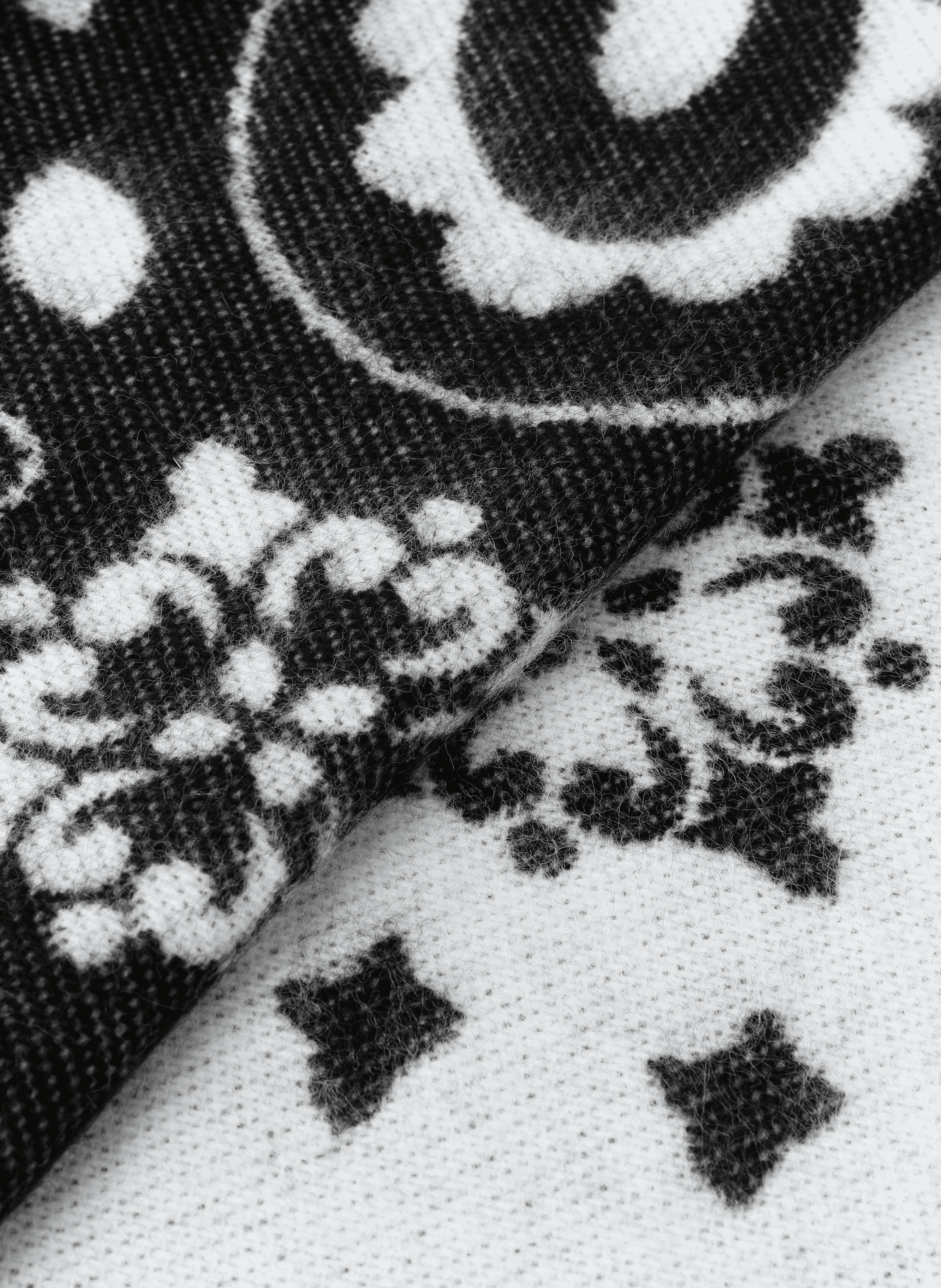 Patterned scarf AU PRINTEMPS PARIS Beige